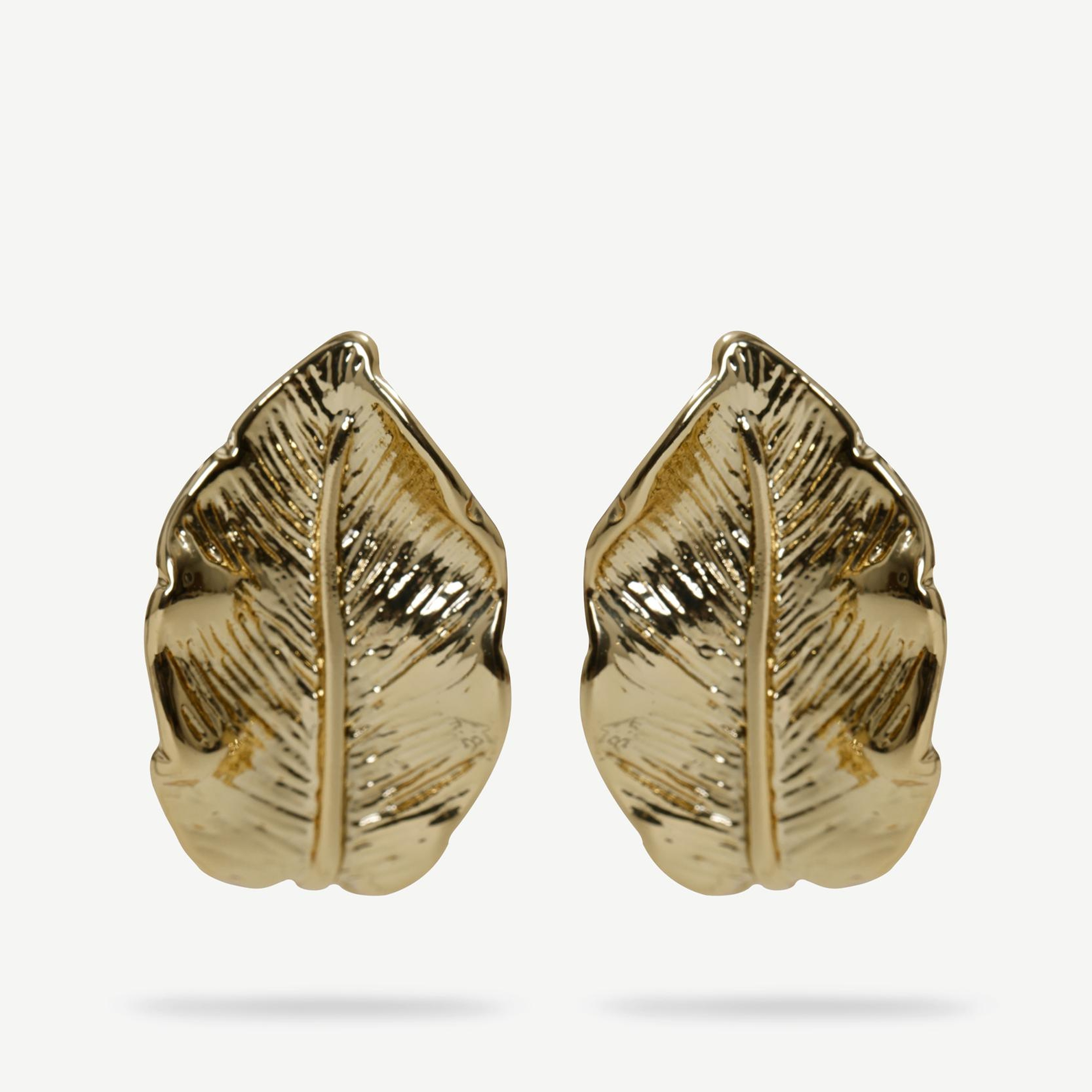 YARGICI Yaprak Formlu Gold Küpe