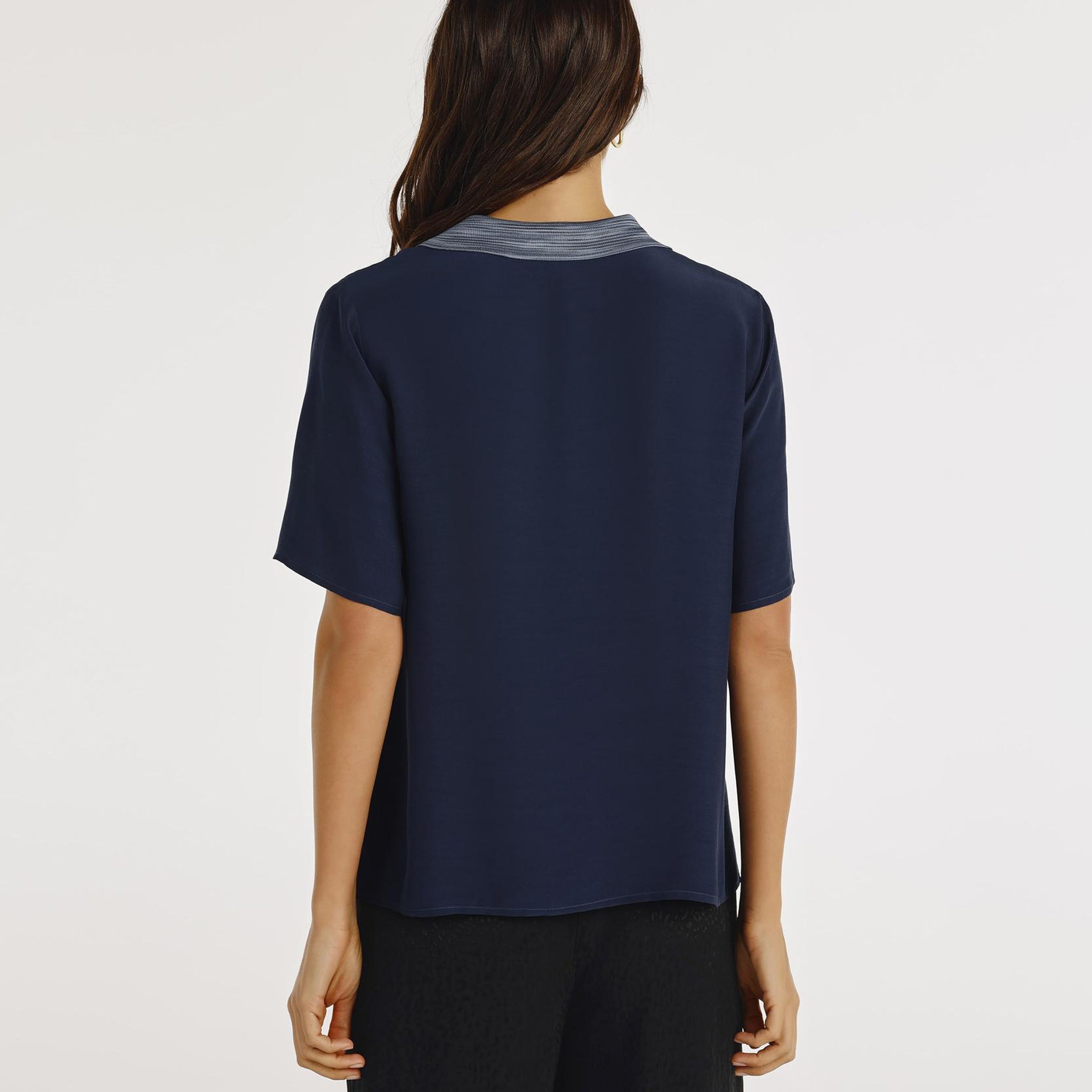 YARGICI Triko Yakalı Kısa Kollu Bluz