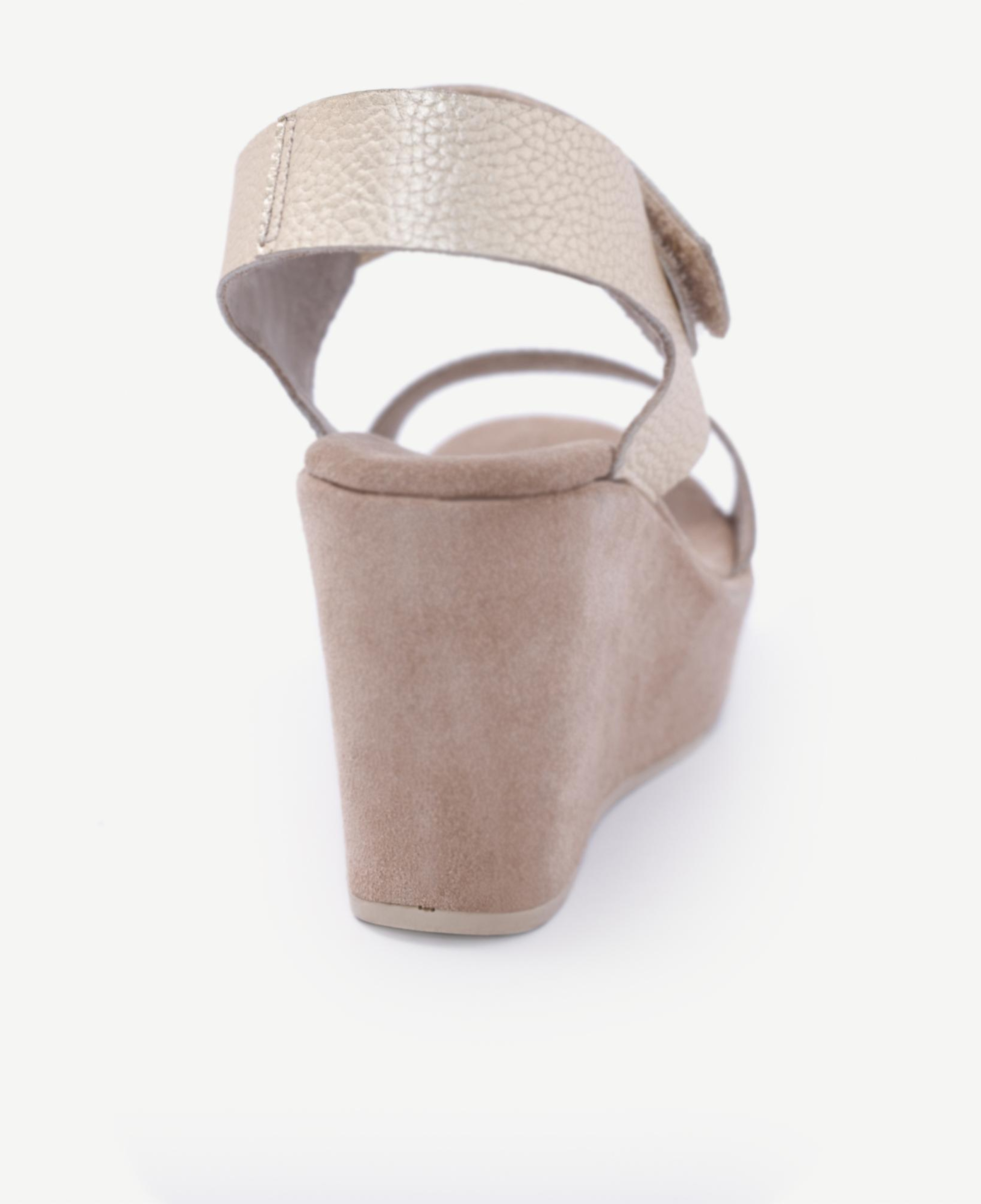 YARGICI Tek Bantlı Dolgu Topuk Alçak Sandalet