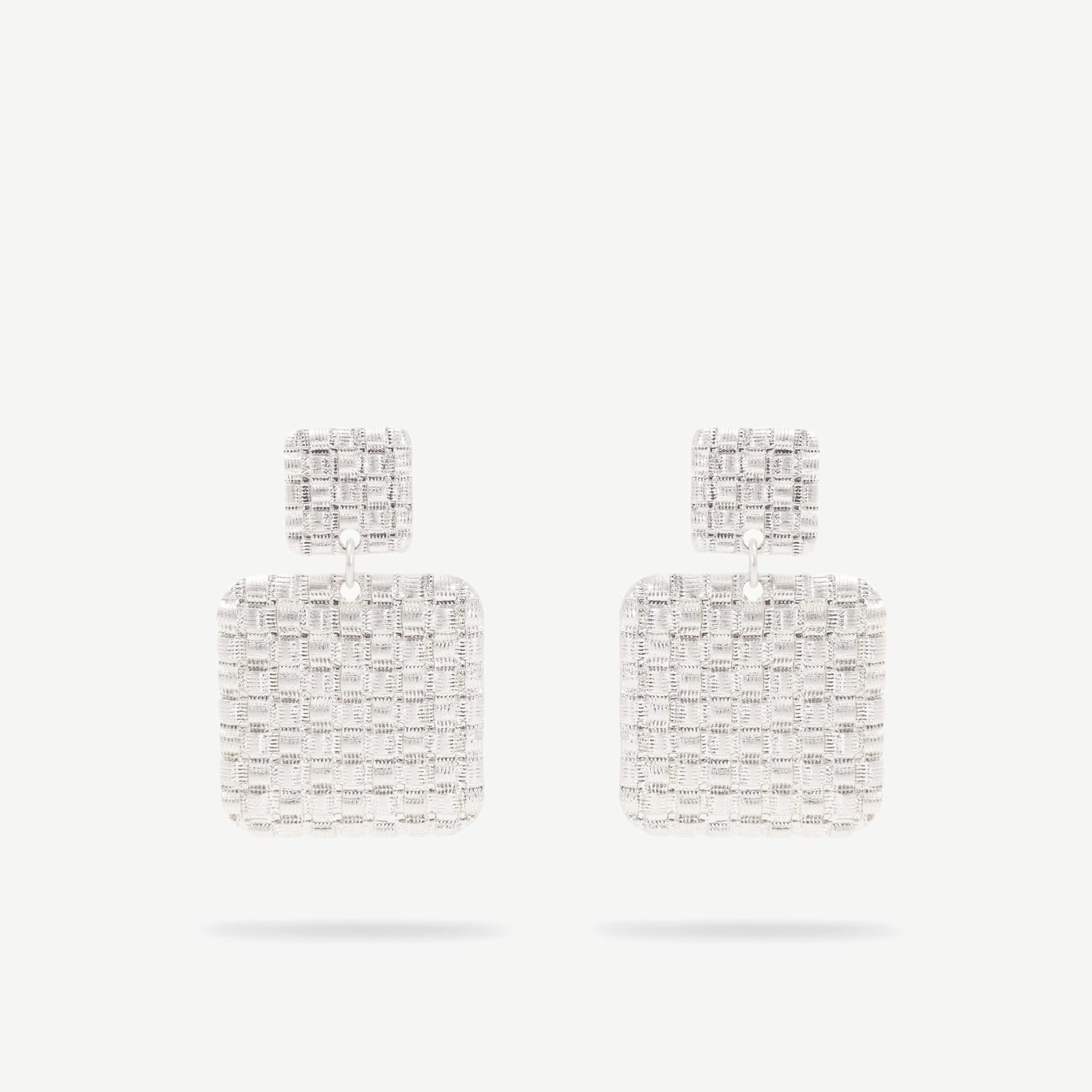 YARGICI Dokulu Gümüş Küpe