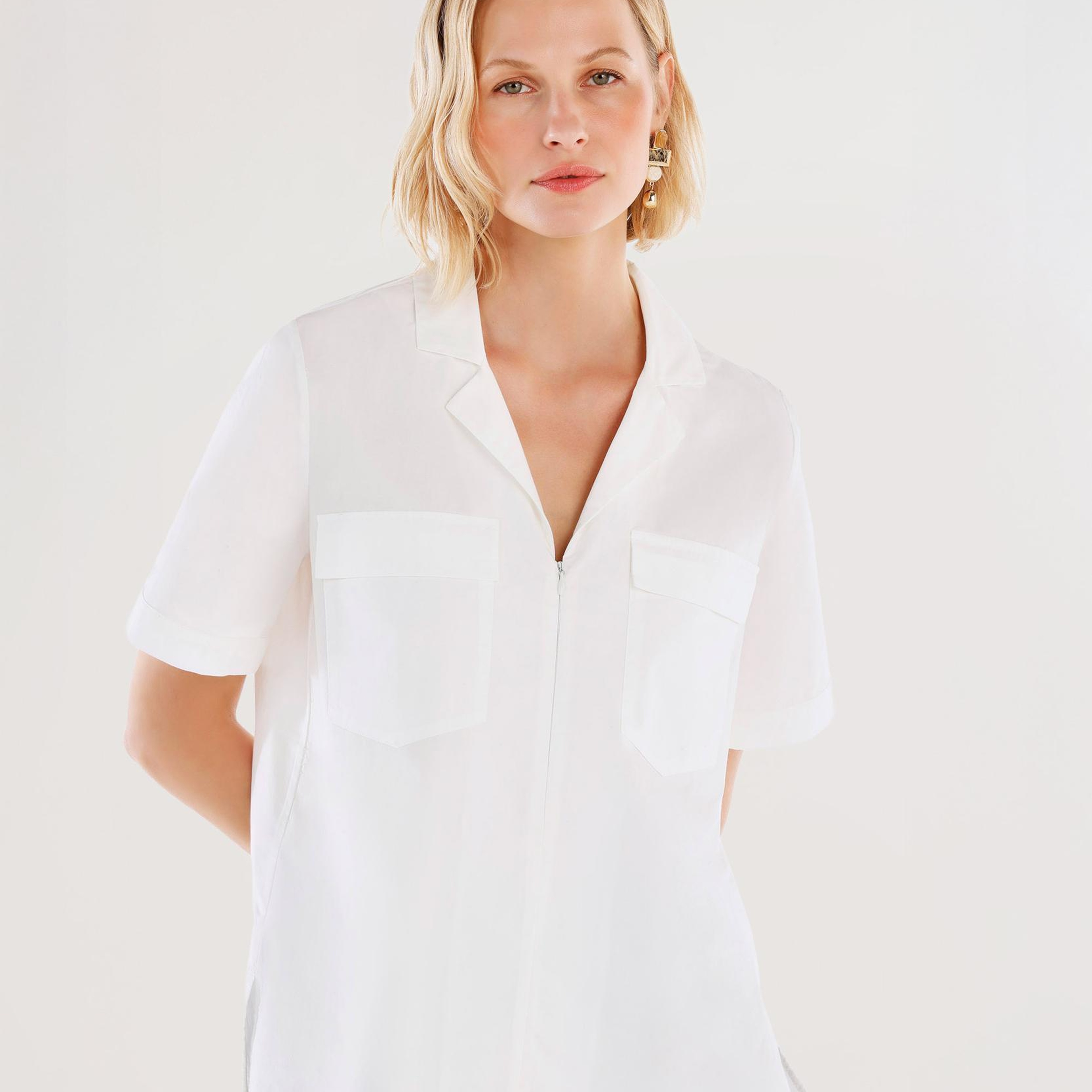 YARGICI Önü Fermuarlı Kısa Kollu Bluz