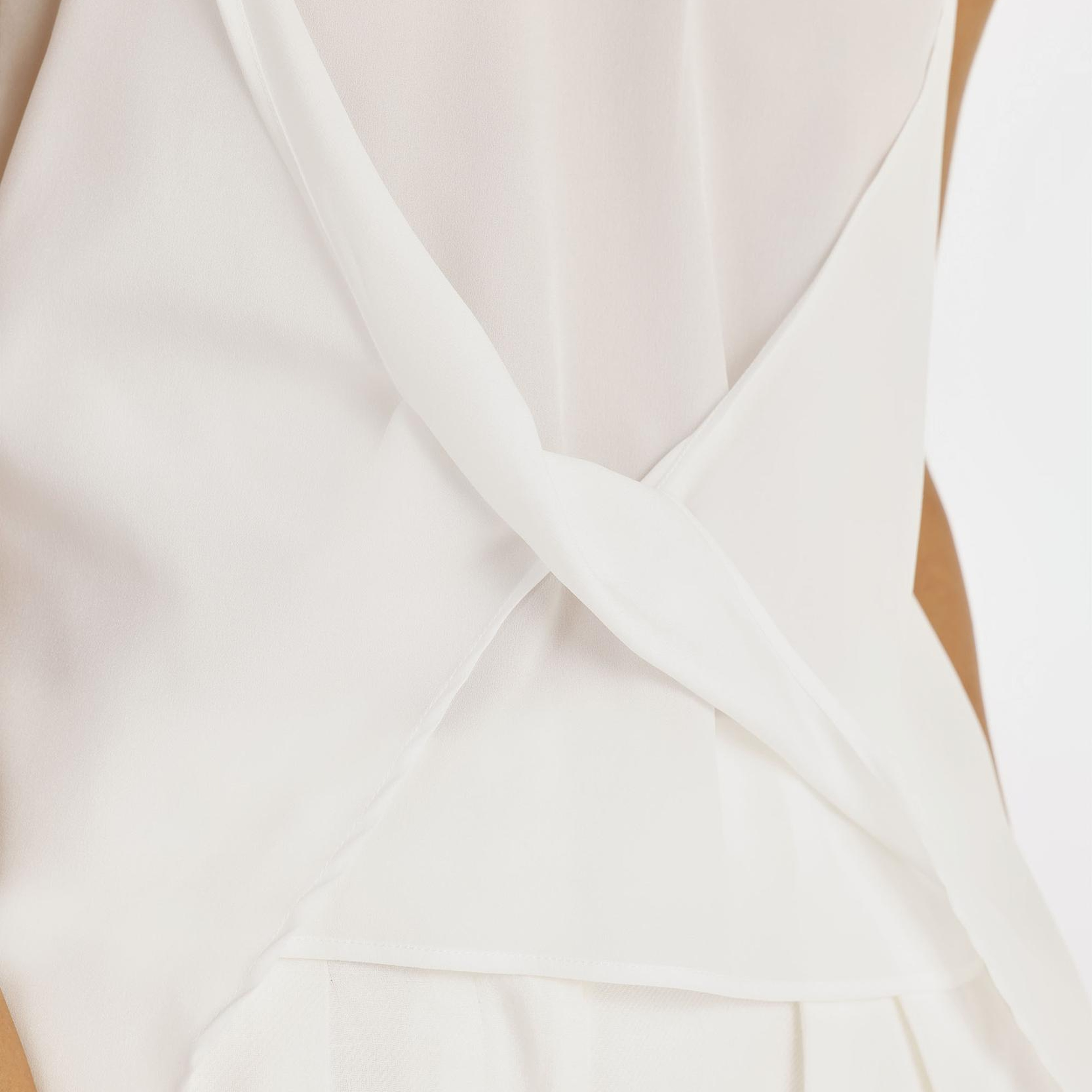 YARGICI Önü Detaylı Kolsuz Bluz