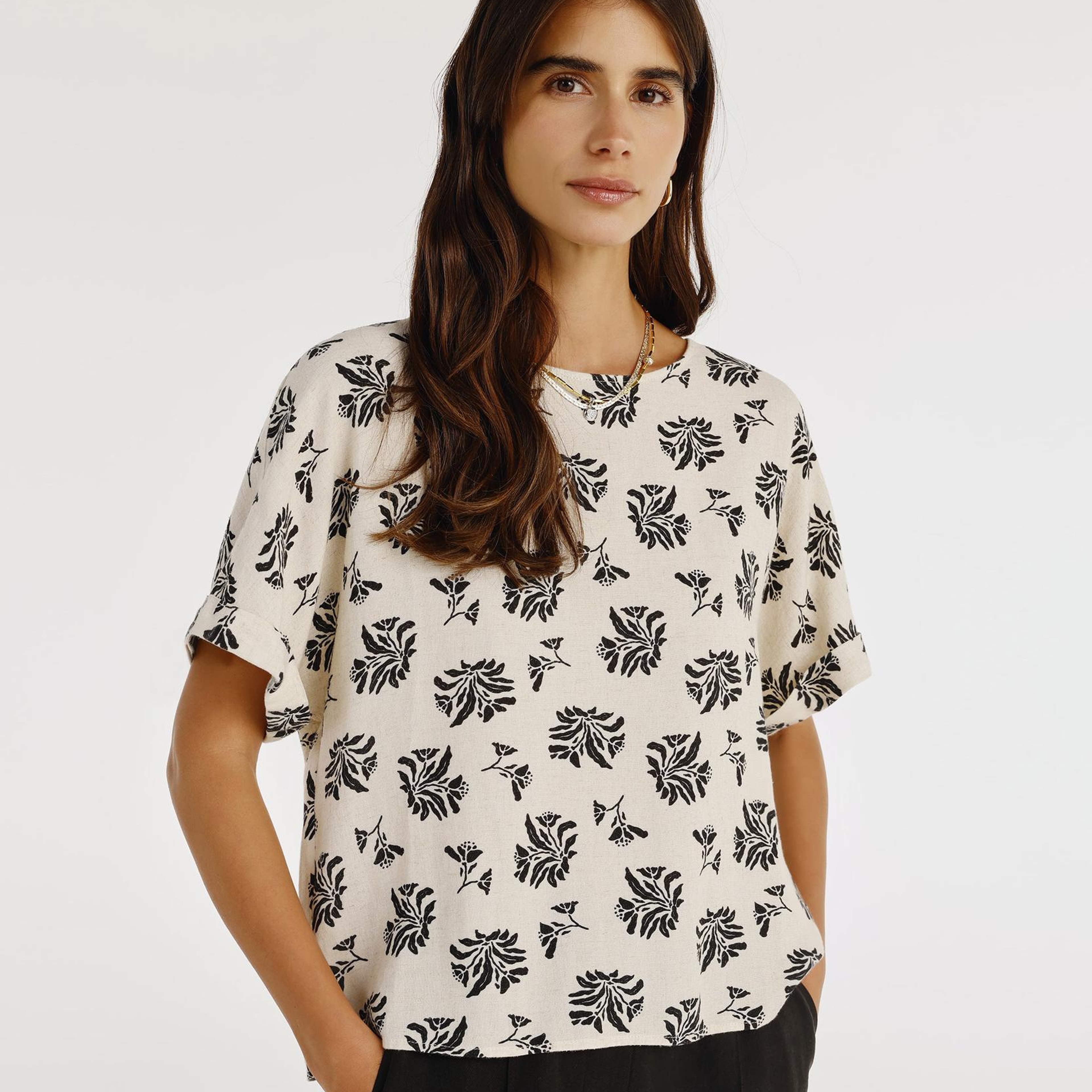 YARGICI Arkası Düğmeli Bluz