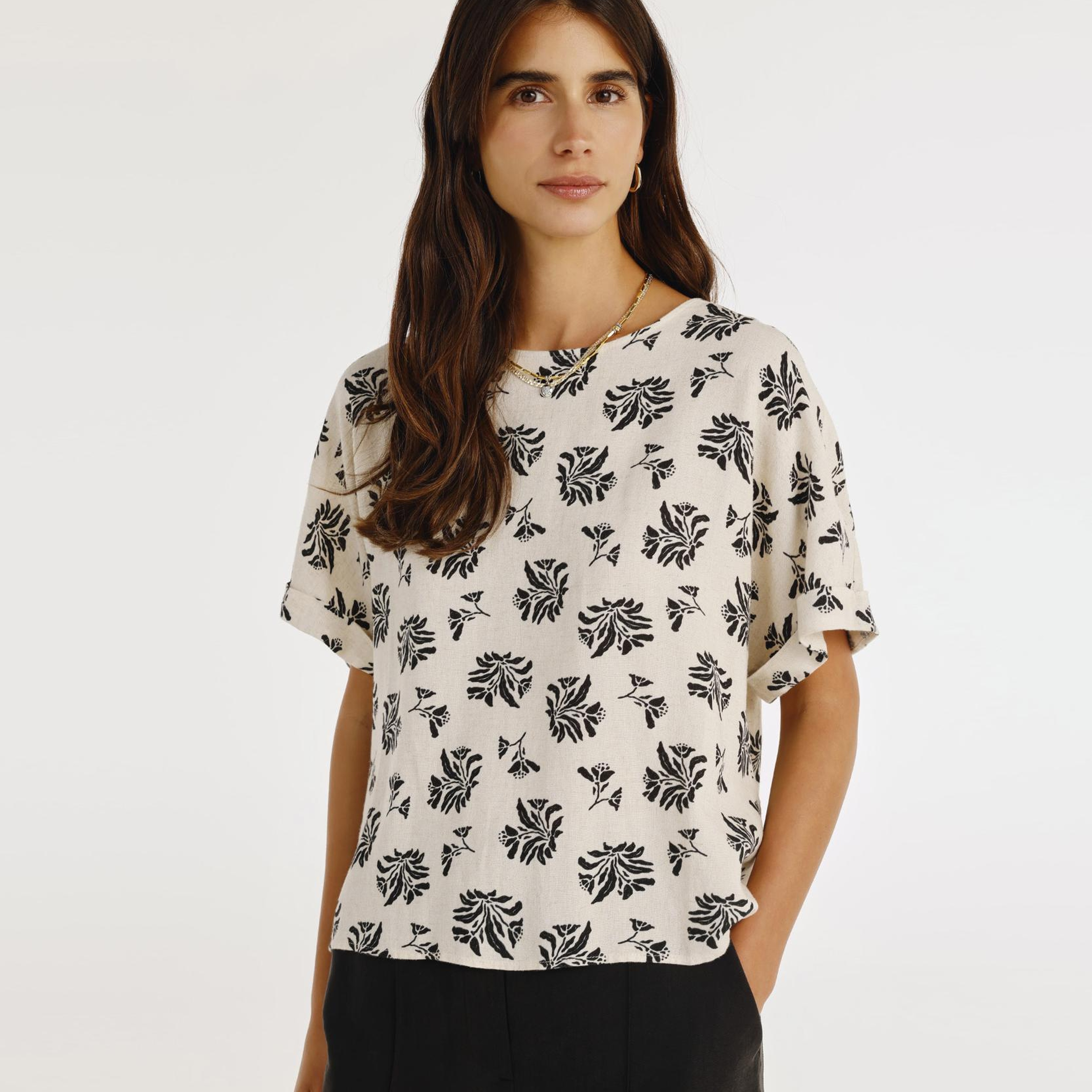 YARGICI Arkası Düğmeli Bluz