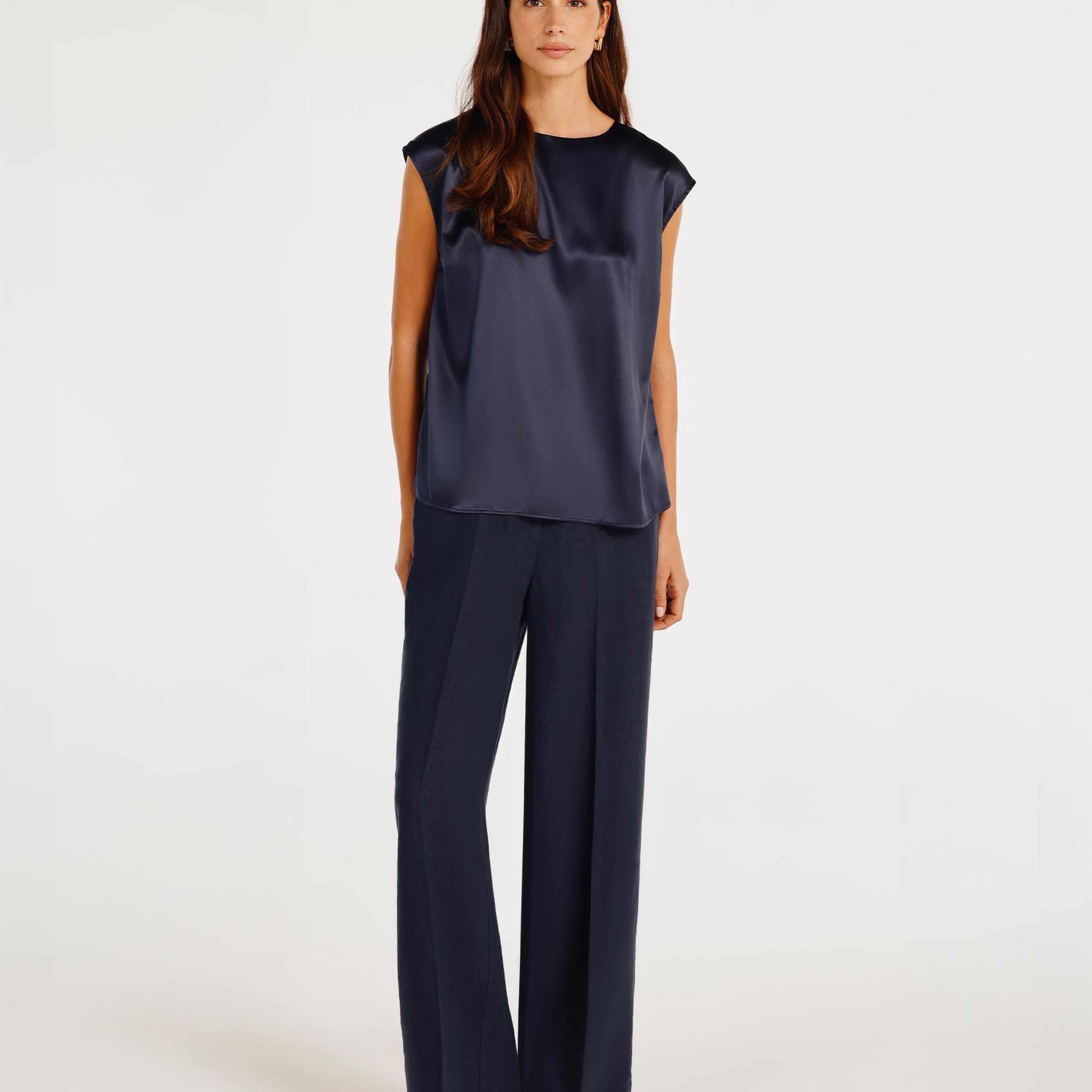 YARGICI Kayık Yakalı Kolsuz Bluz