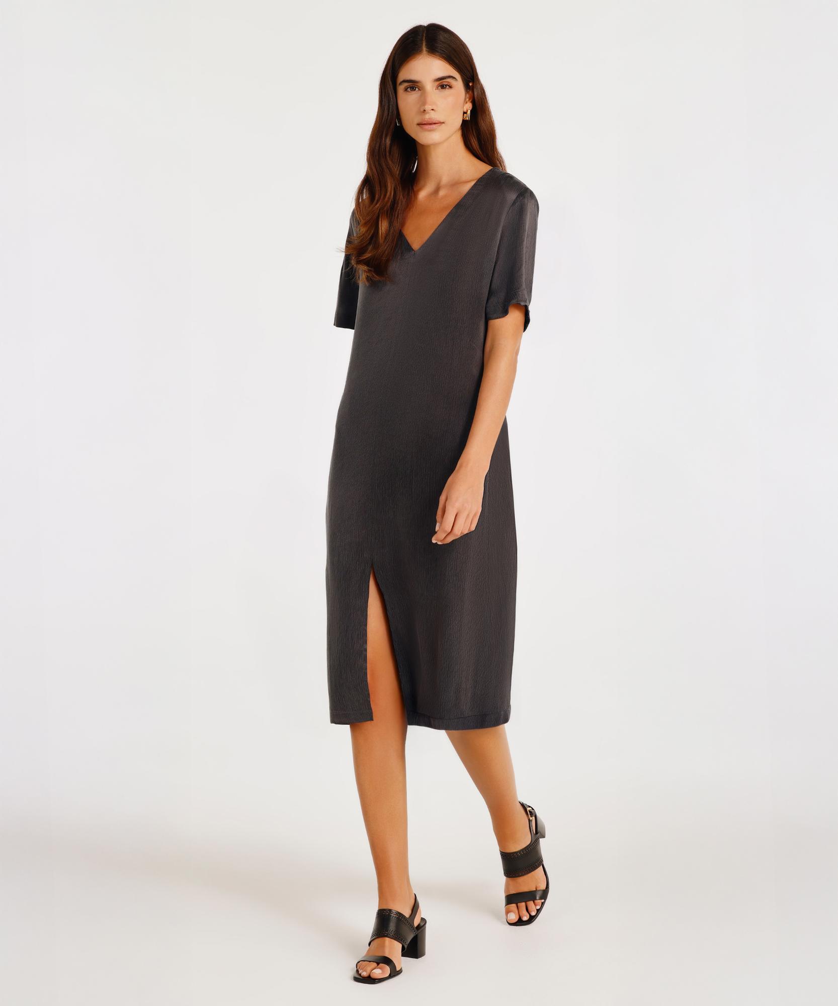 YARGICI V Yaka Dökümlü Elbise