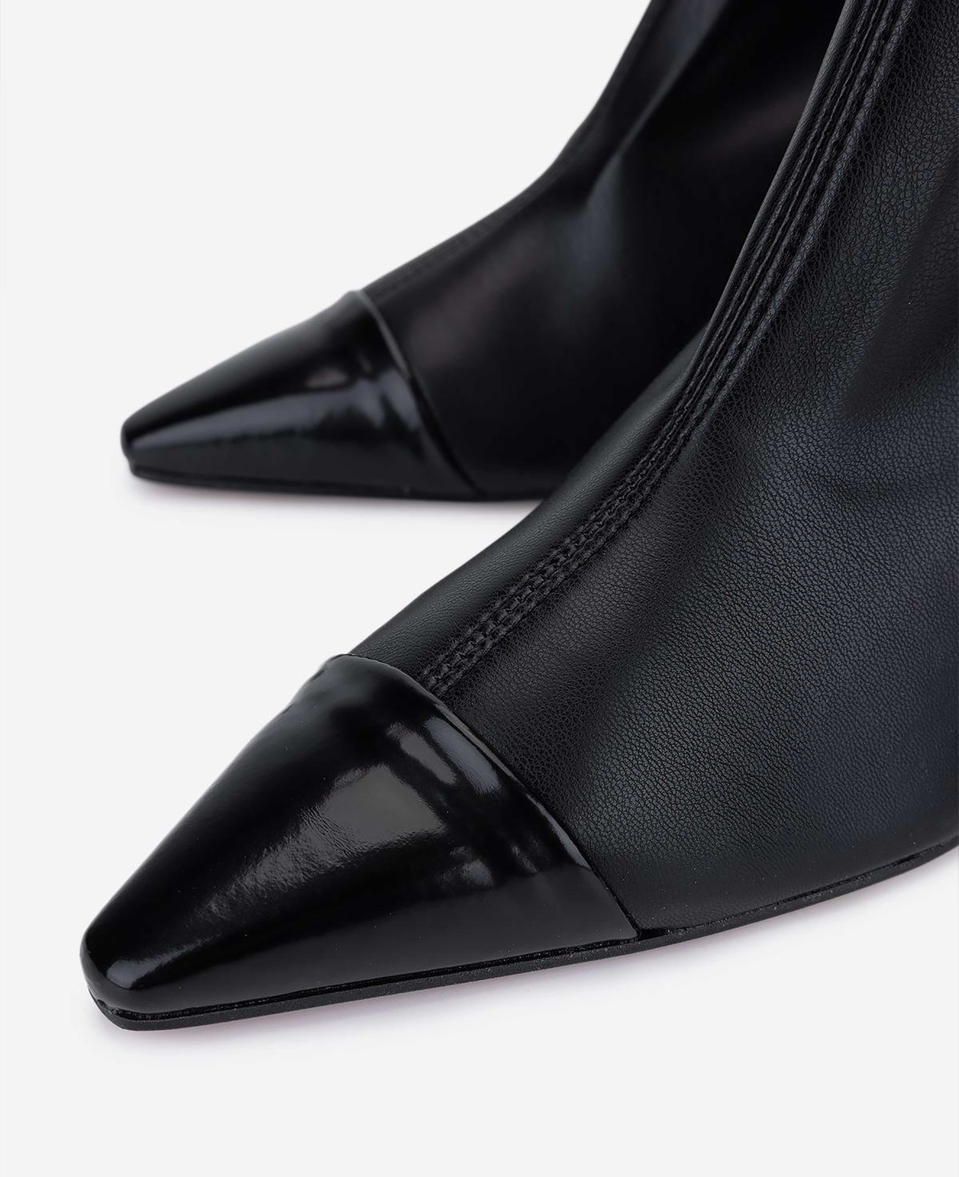 Valmenti Kadın Hakiki Deri Siyah Topuklu Bot