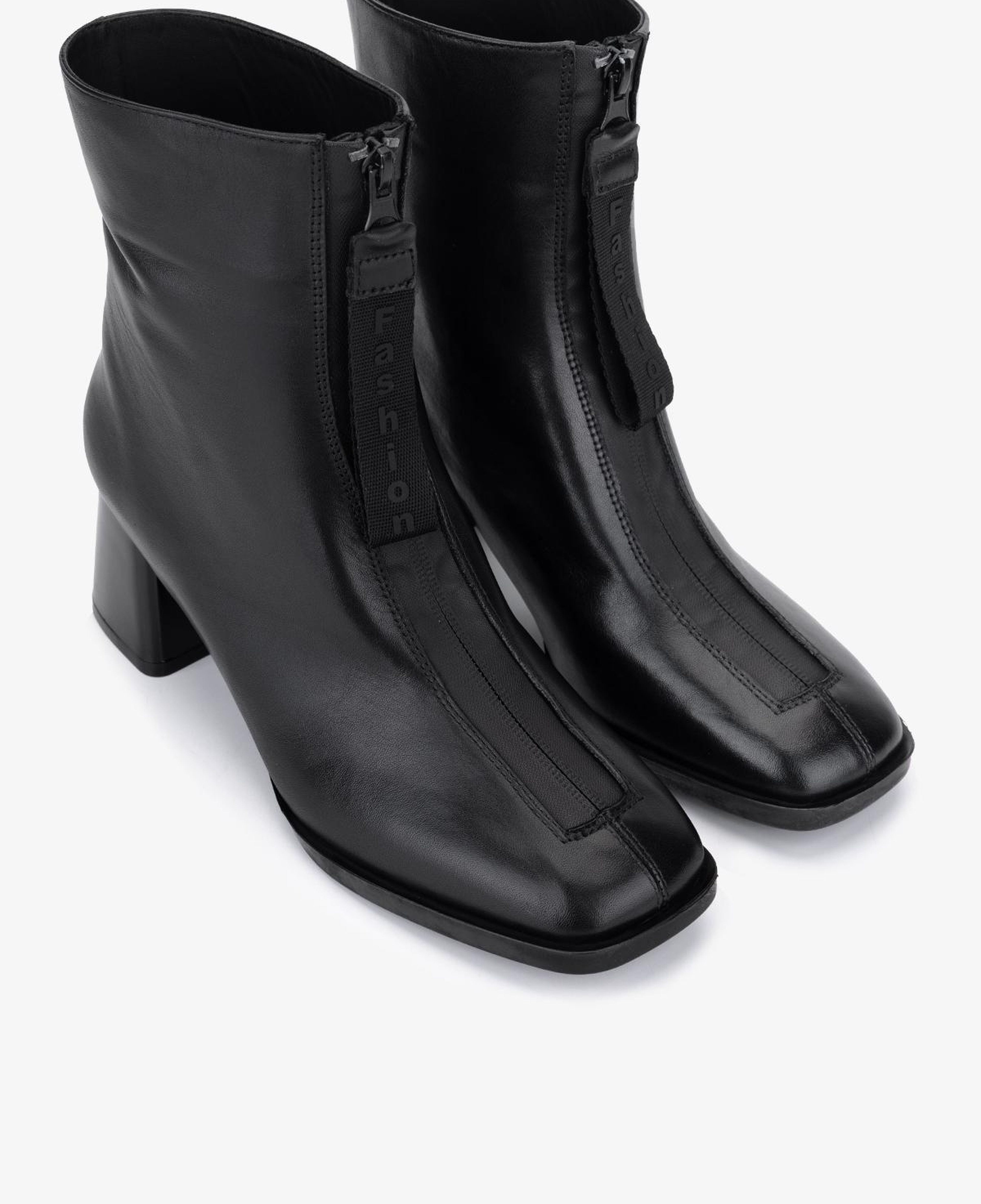 Valmenti Kadın Hakiki Deri Siyah Topuklu Bot