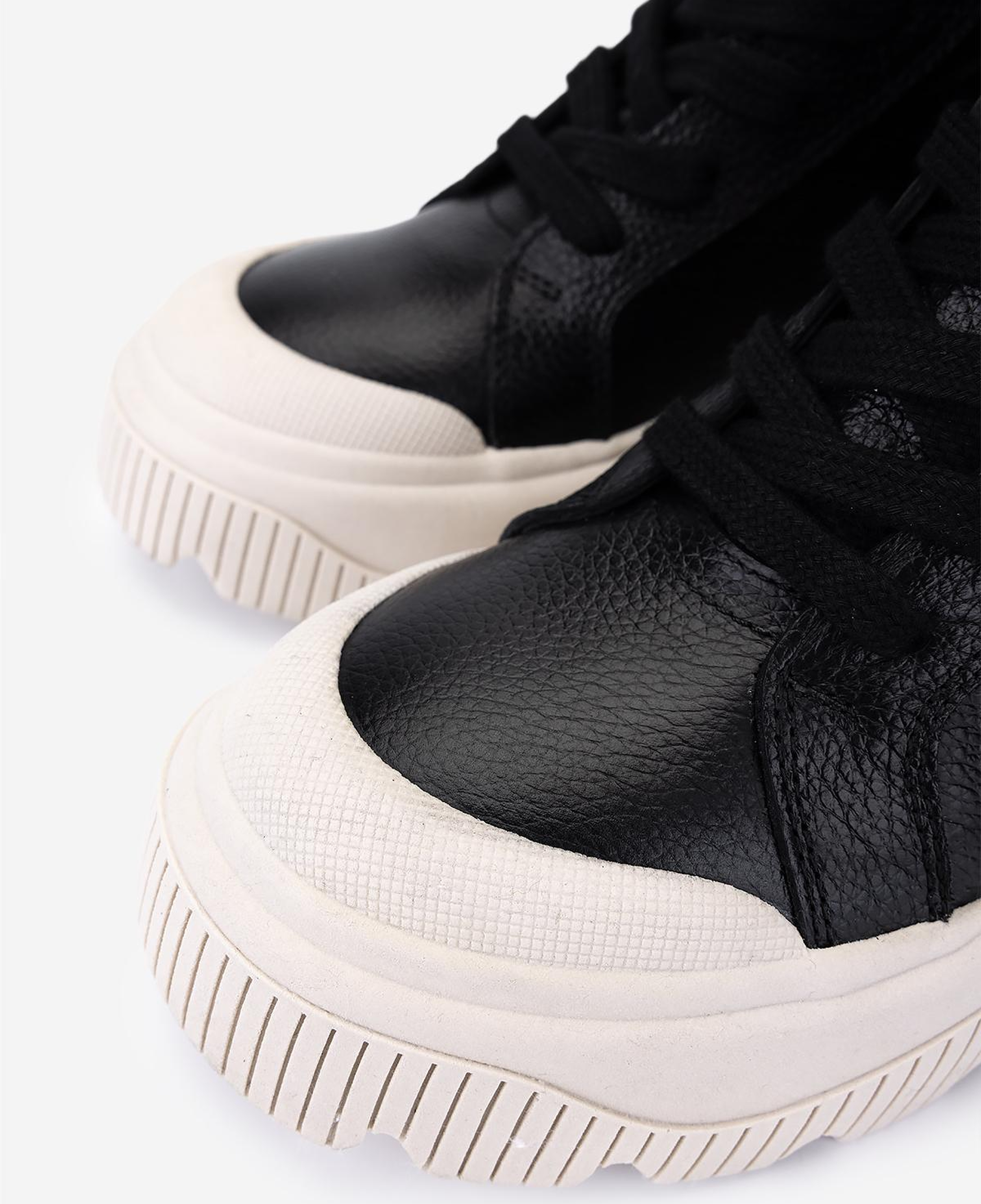 Valmenti Kadın Hakiki Deri Siyah Floter Casual Bot