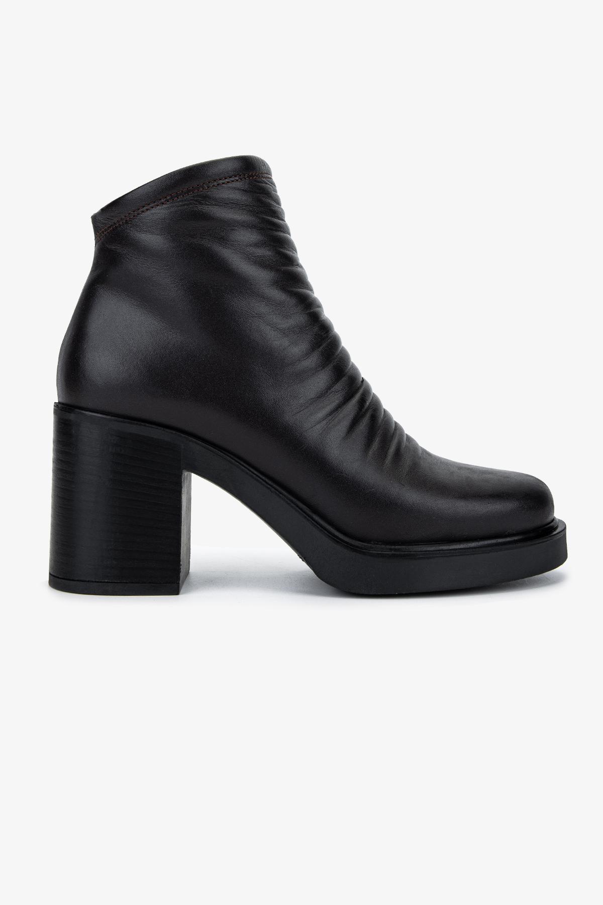 Valmenti Kadın Hakiki Deri Kahverengi Topuklu Bot