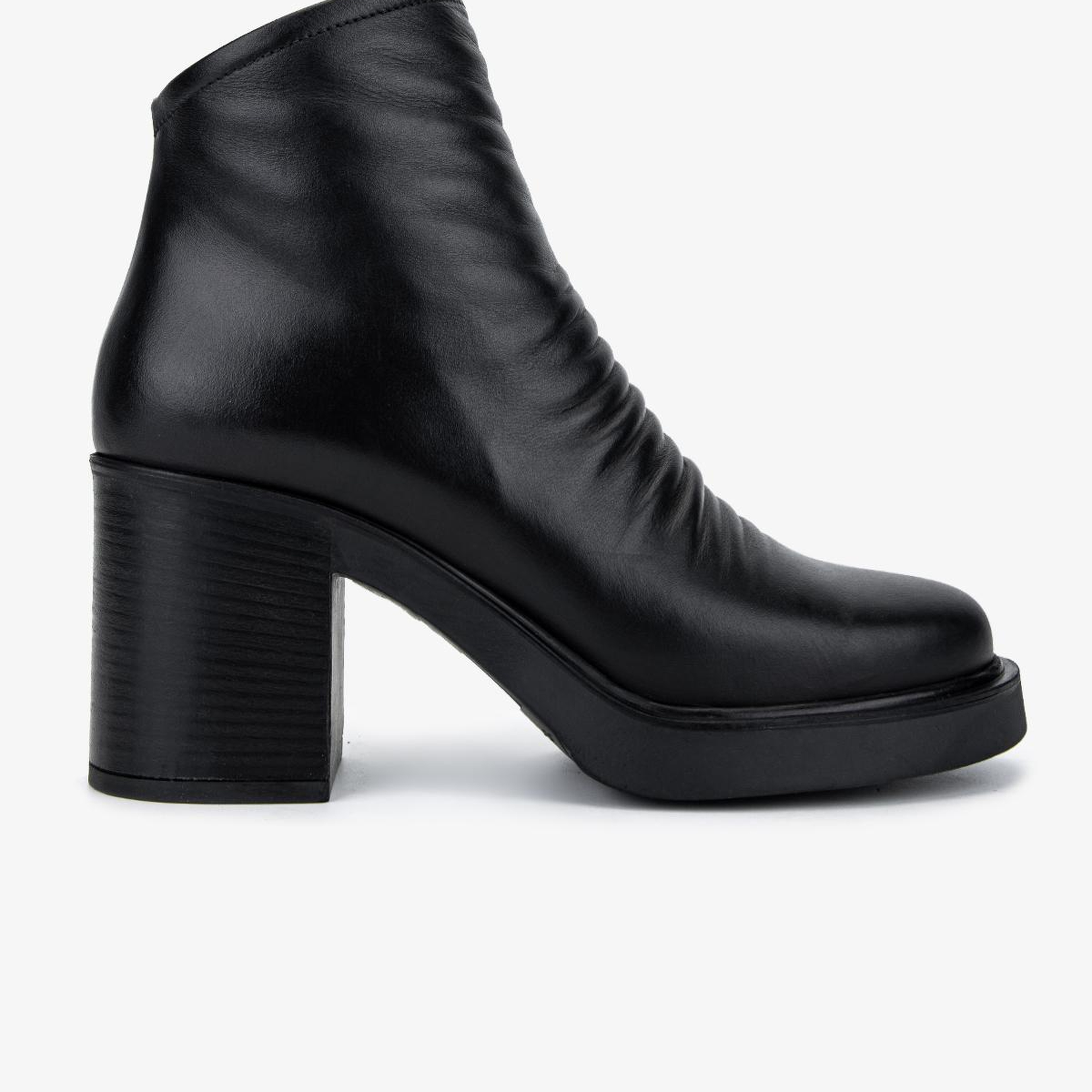 Valmenti Kadın Hakiki Deri Siyah Topuklu Bot