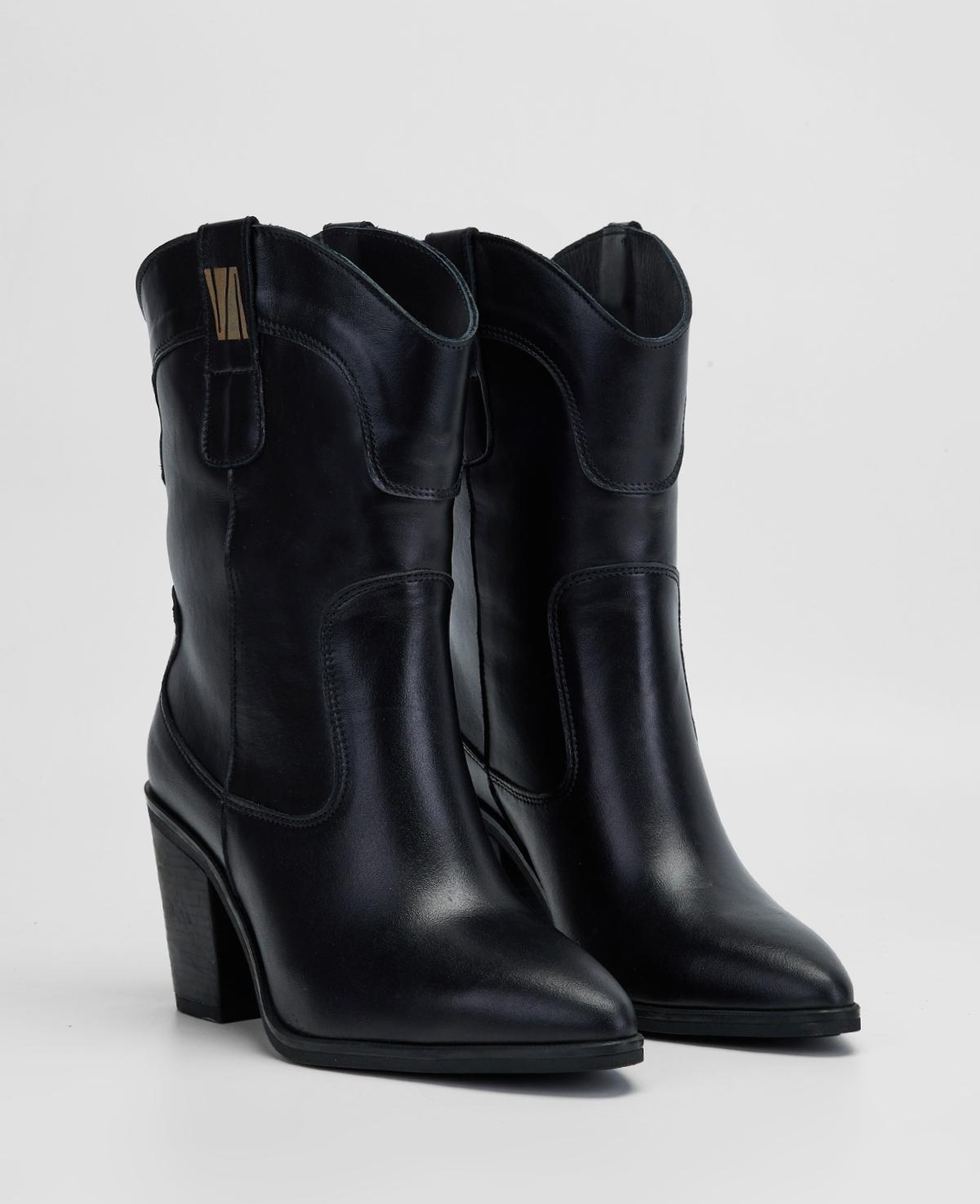 Valmenti Kadın Hakiki Deri Siyah Topuklu Bot