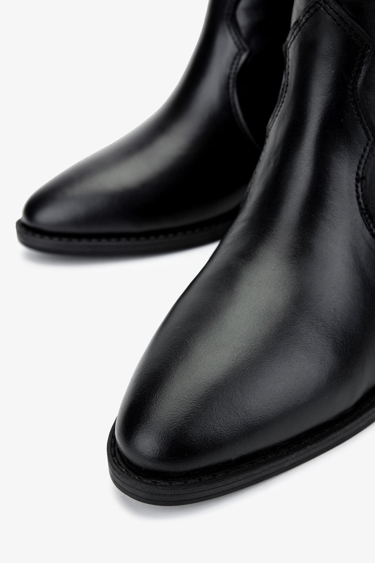 Valmenti Kadın Hakiki Deri Siyah Topuklu Bot