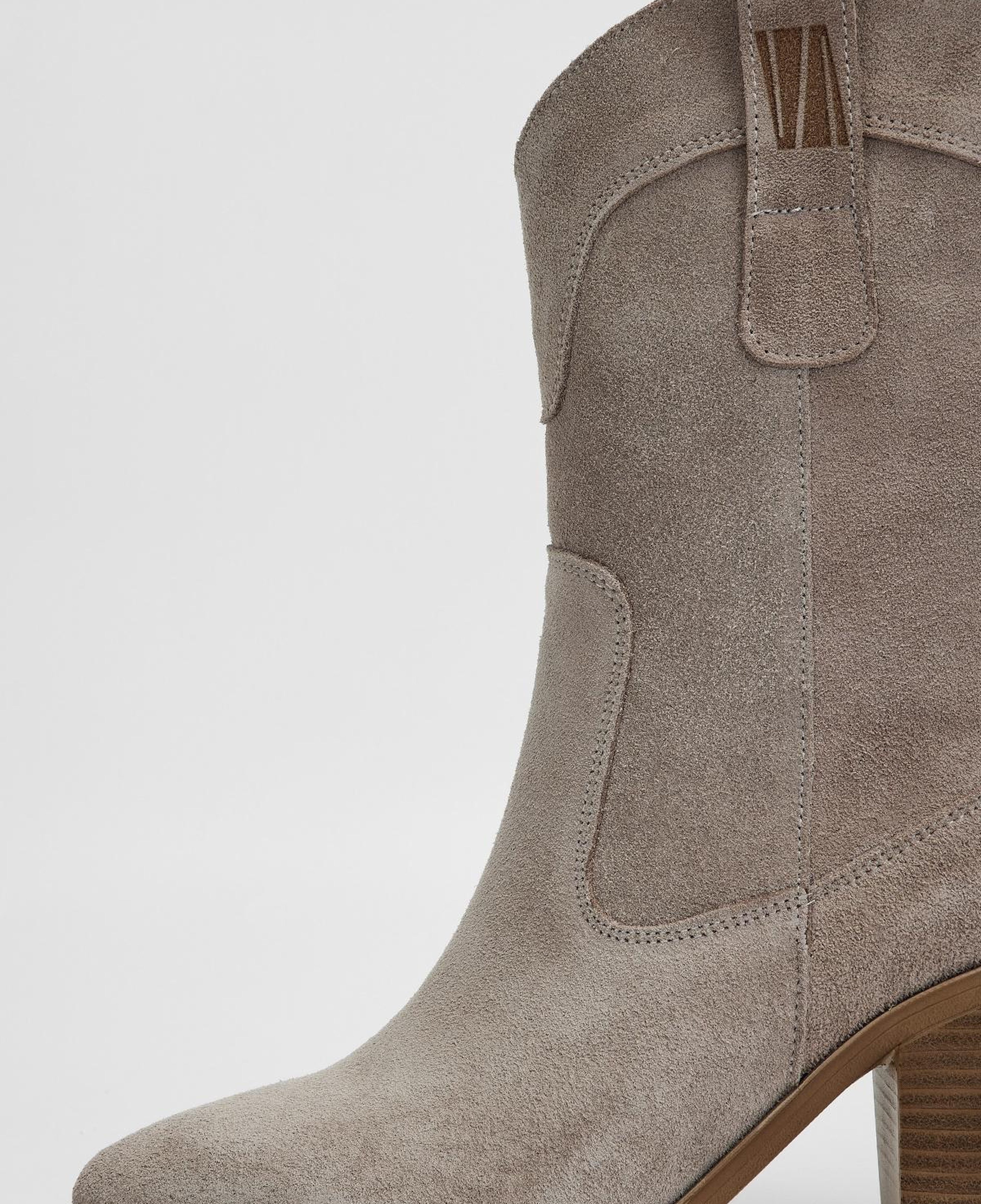 Valmenti Kadın Hakiki Deri Şampanya Topuklu Bot