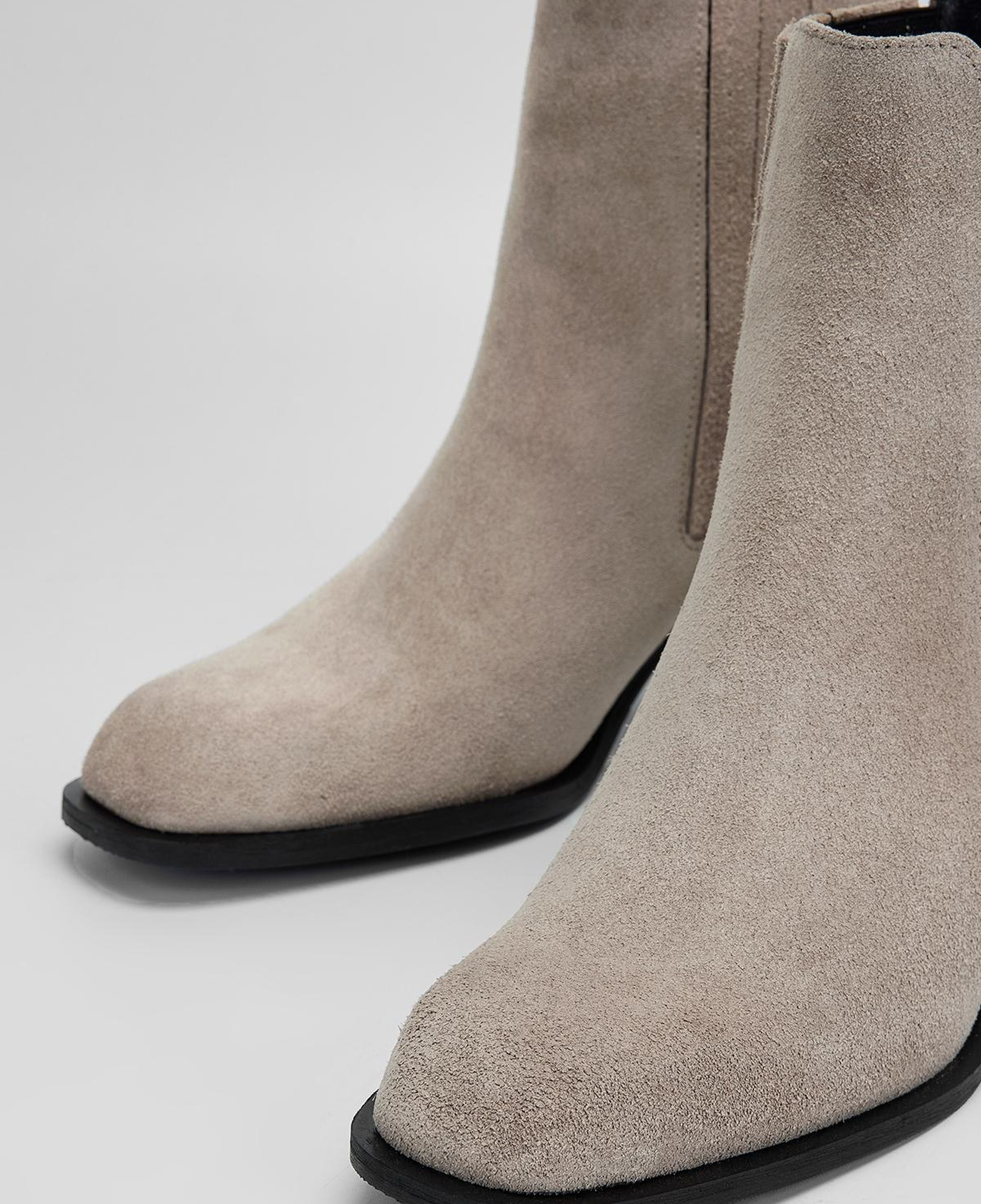 Valmenti Kadın Hakiki Deri Şampanya Topuklu Bot