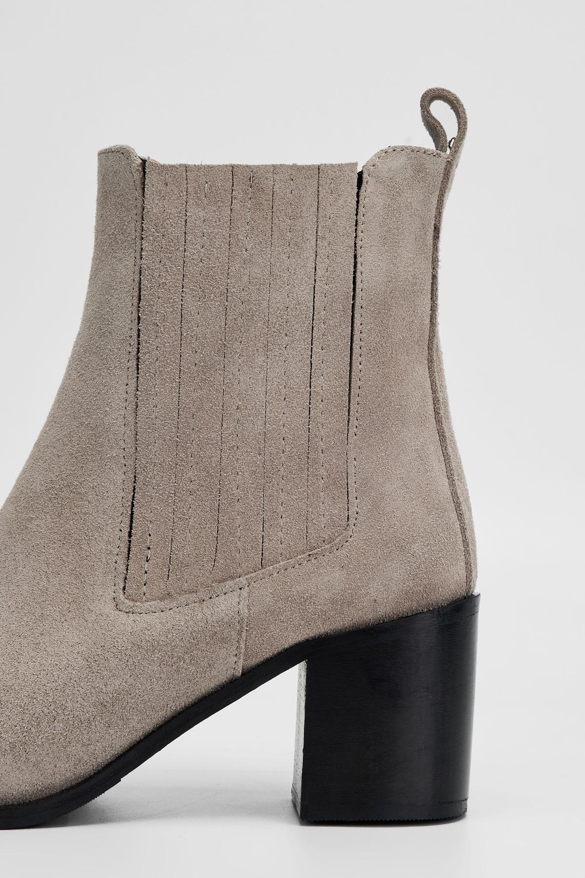 Valmenti Kadın Hakiki Deri Şampanya Topuklu Bot