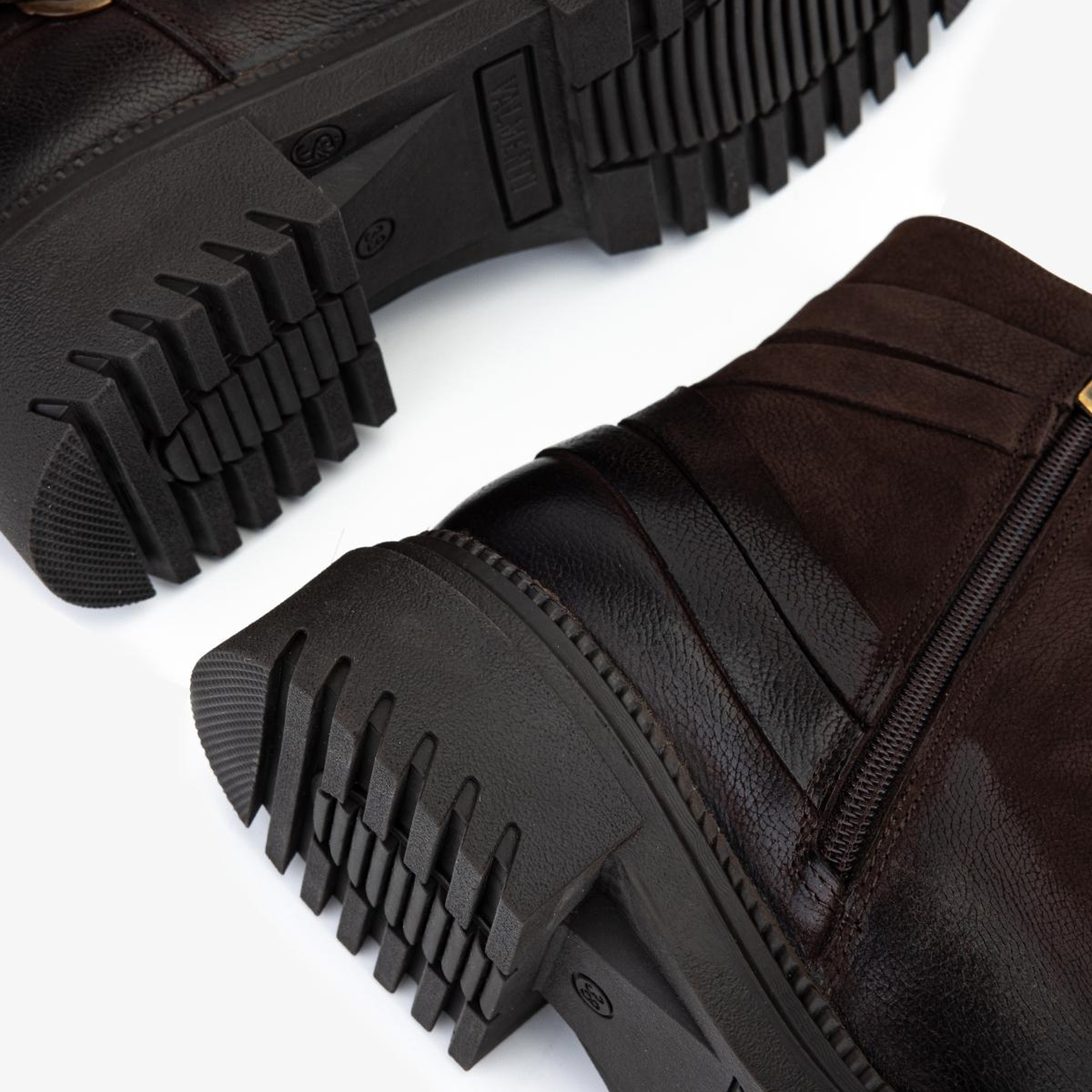 Valmenti Kadın Hakiki Deri Kahverengi Nubuk Düz Bot