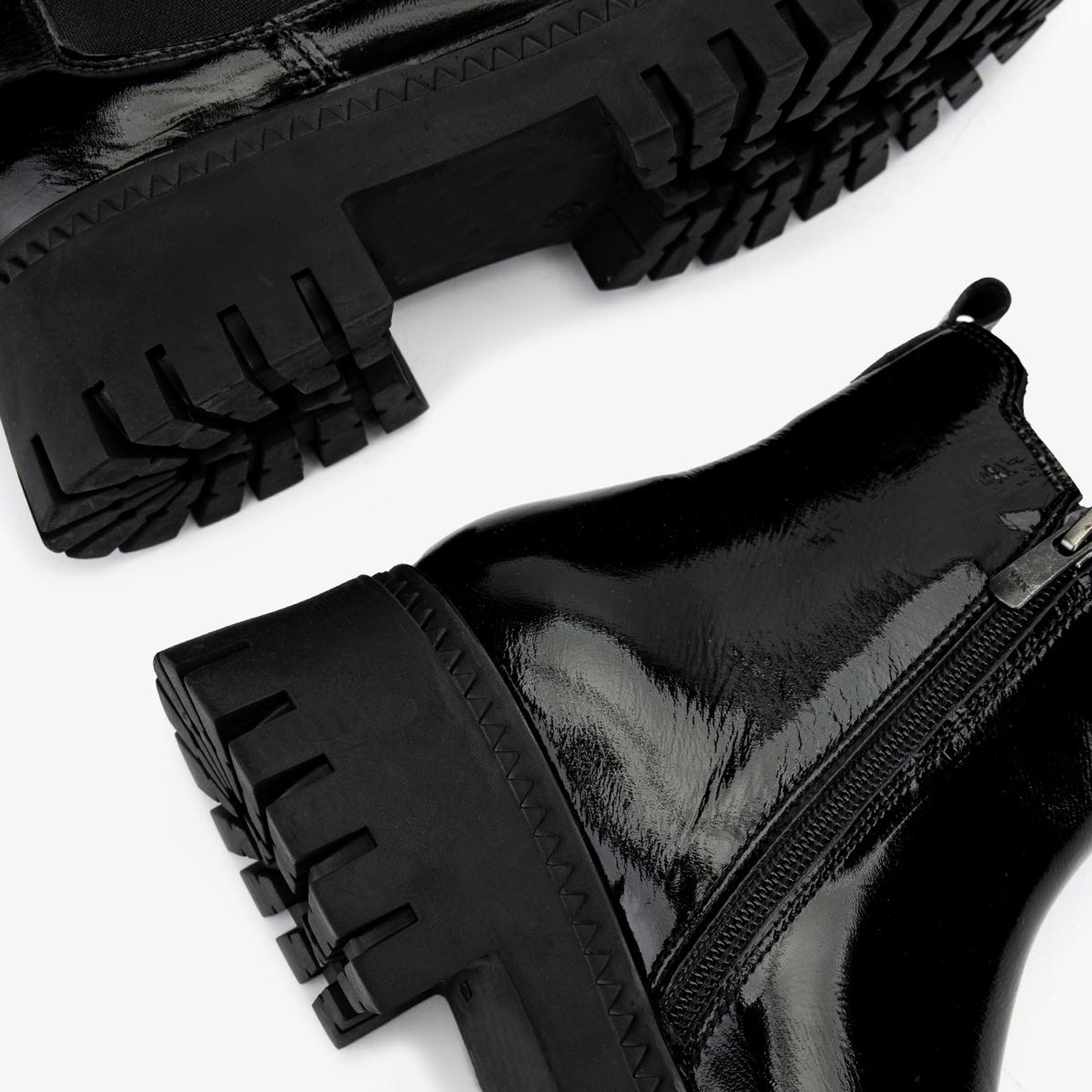 Valmenti Kadın Hakiki Deri Siyah Rugan Düz Bot