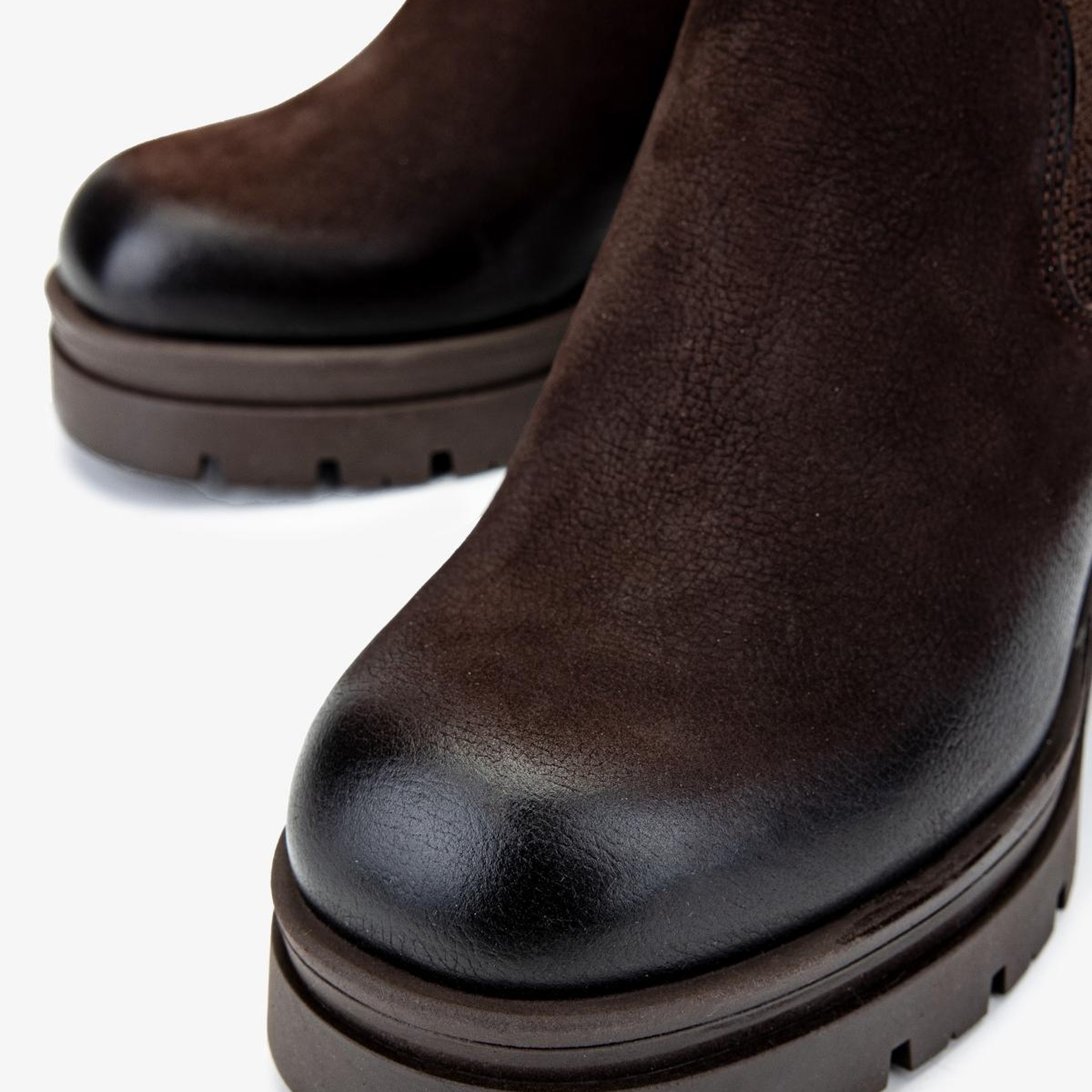 Valmenti Kadın Hakiki Deri Kahverengi Nubuk Topuklu Bot