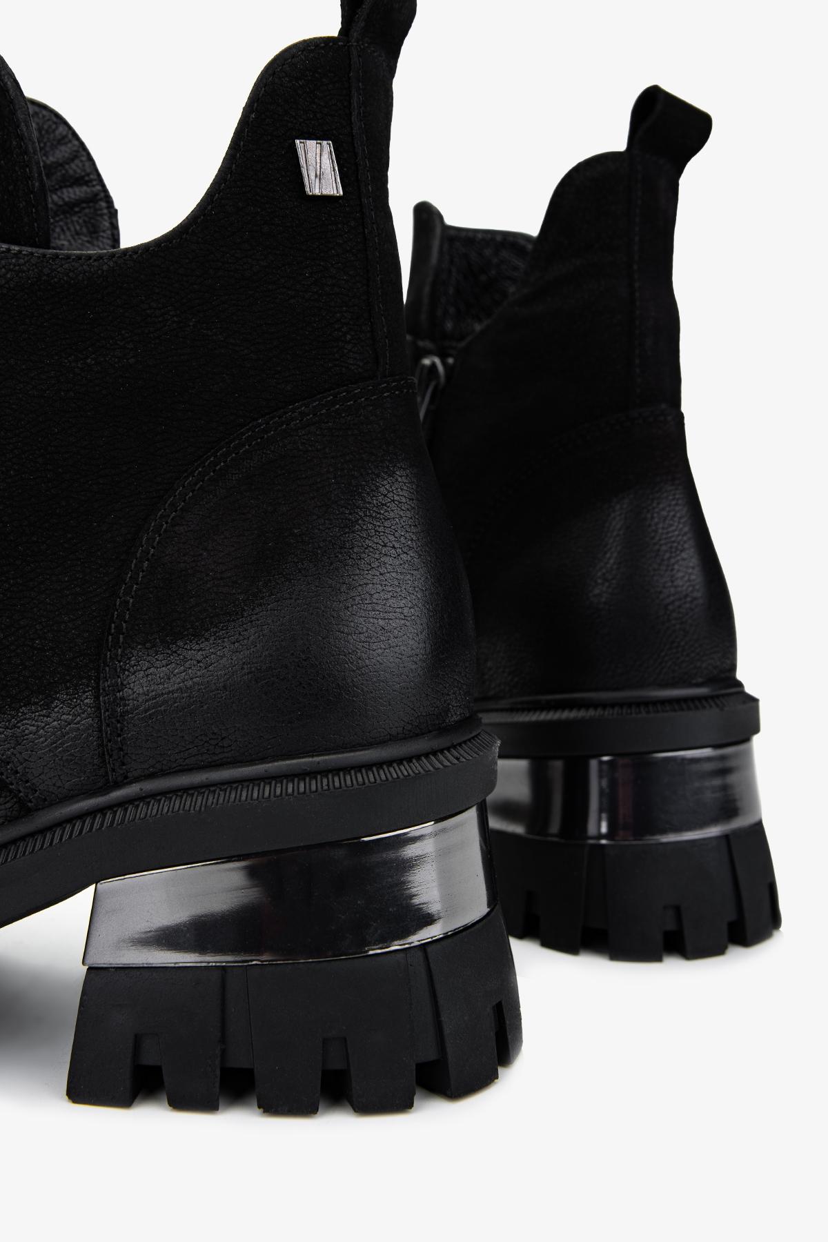 Valmenti Kadın Hakiki Deri Siyah Nubuk Topuklu Bot