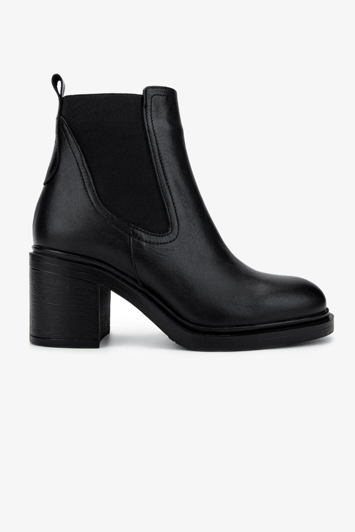 Valmenti Kadın Hakiki Deri Siyah Topuklu Bot