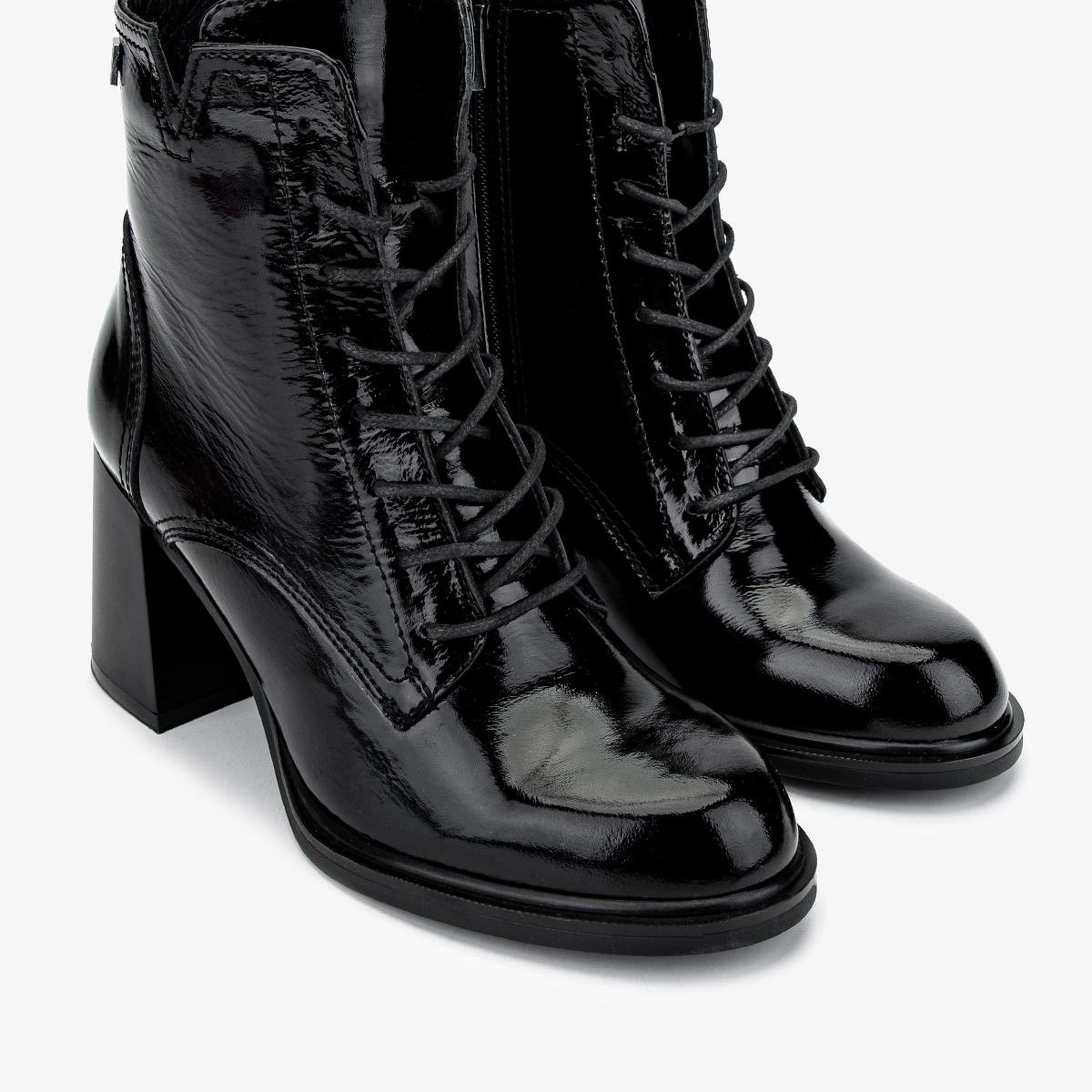 Valmenti Kadın Hakiki Deri Siyah Kırışık Rugan Topuklu Bot