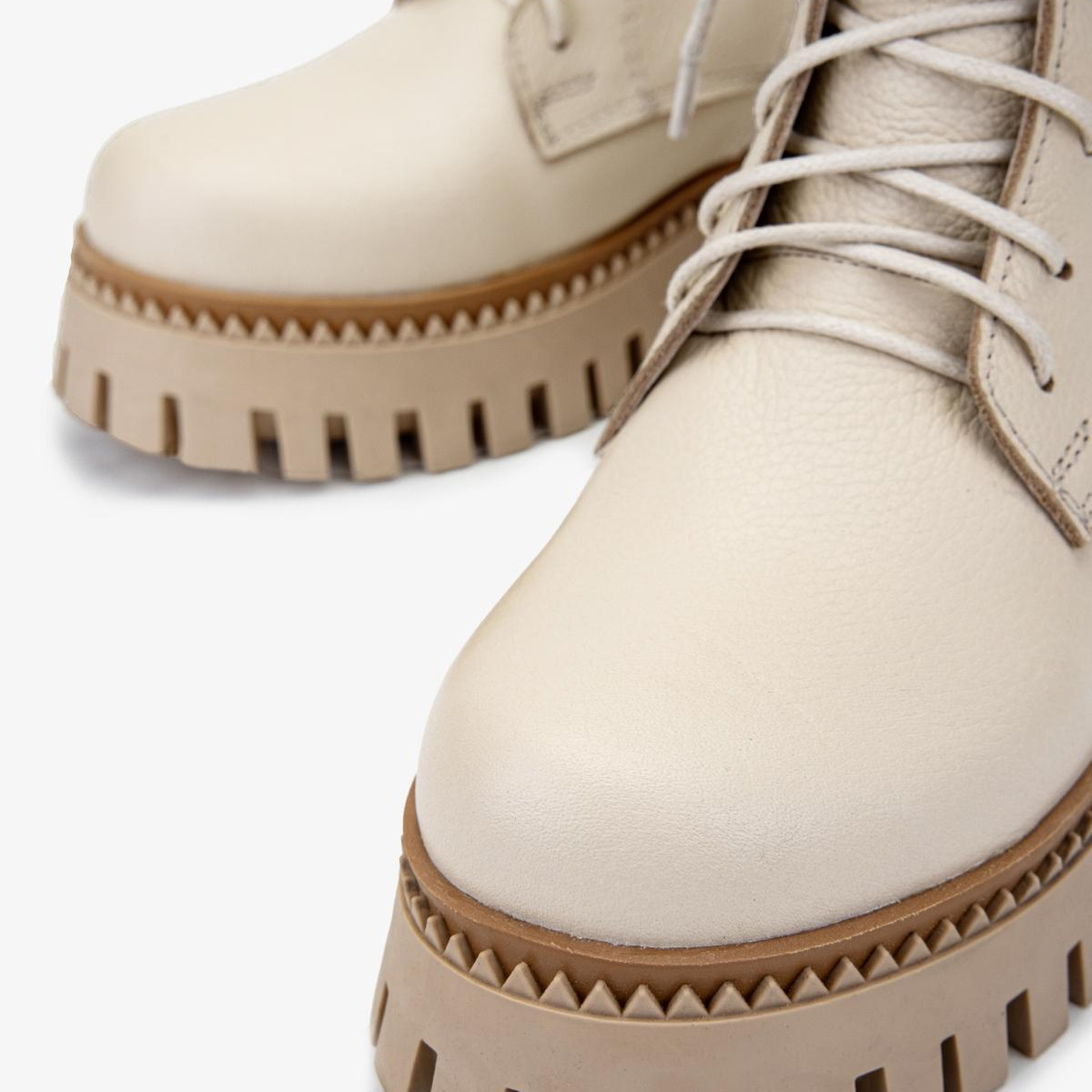 Valmenti Kadın Hakiki Deri Bej Floter Düz Bot