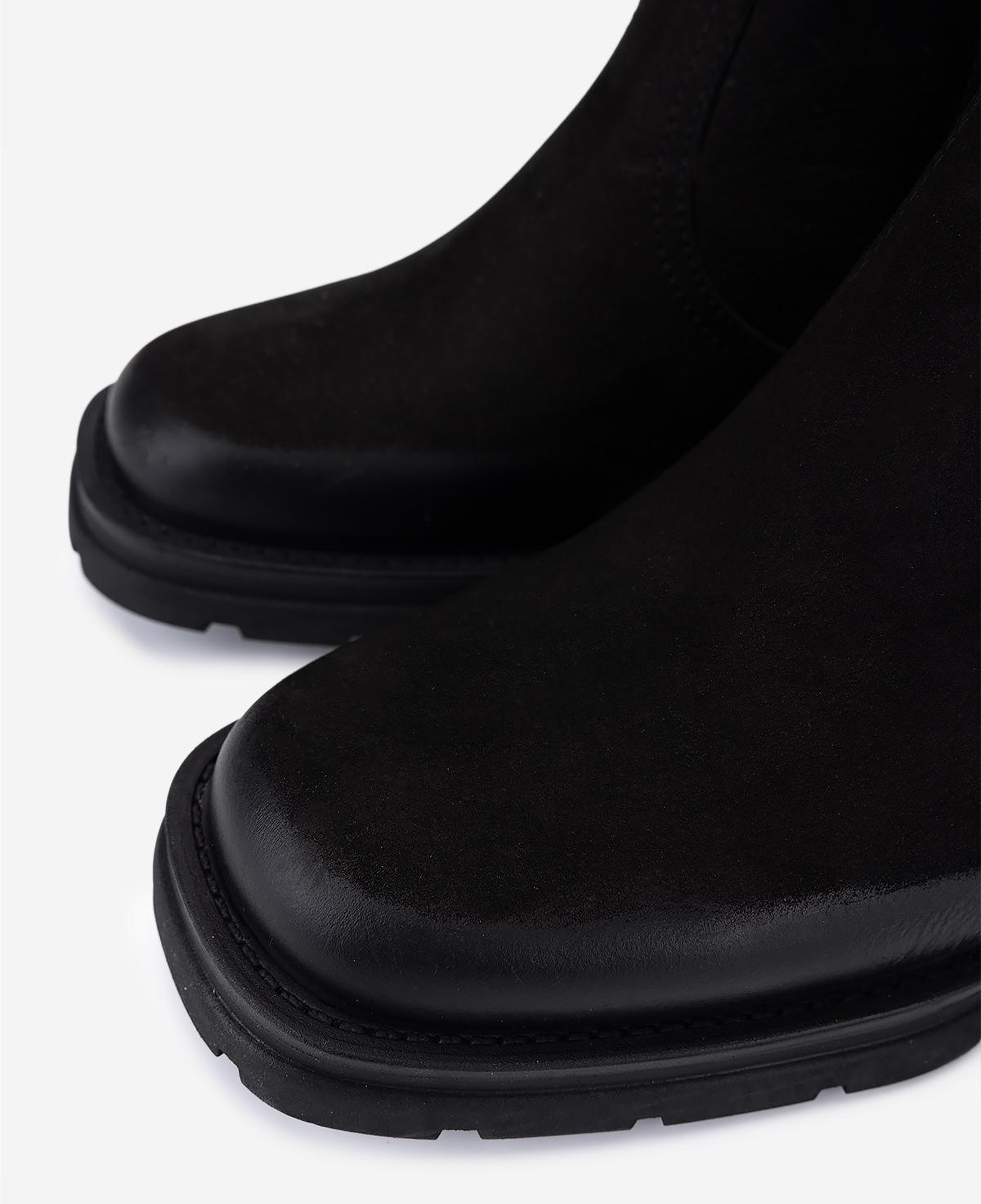 Valmenti Kadın Hakiki Deri Siyah Nubuk Topuklu Bot