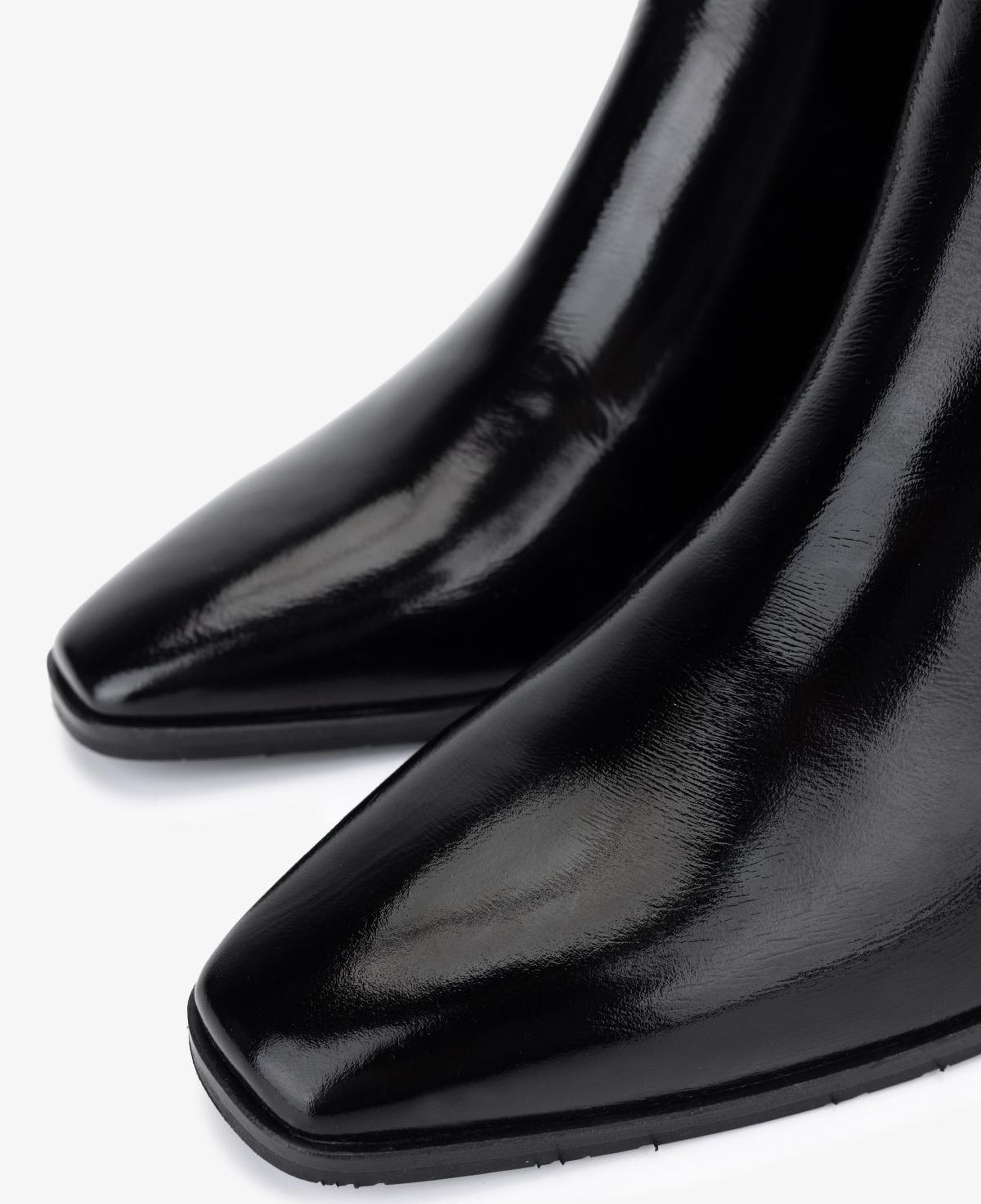 Valmenti Kadın Hakiki Deri Siyah Rugan Topuklu Bot