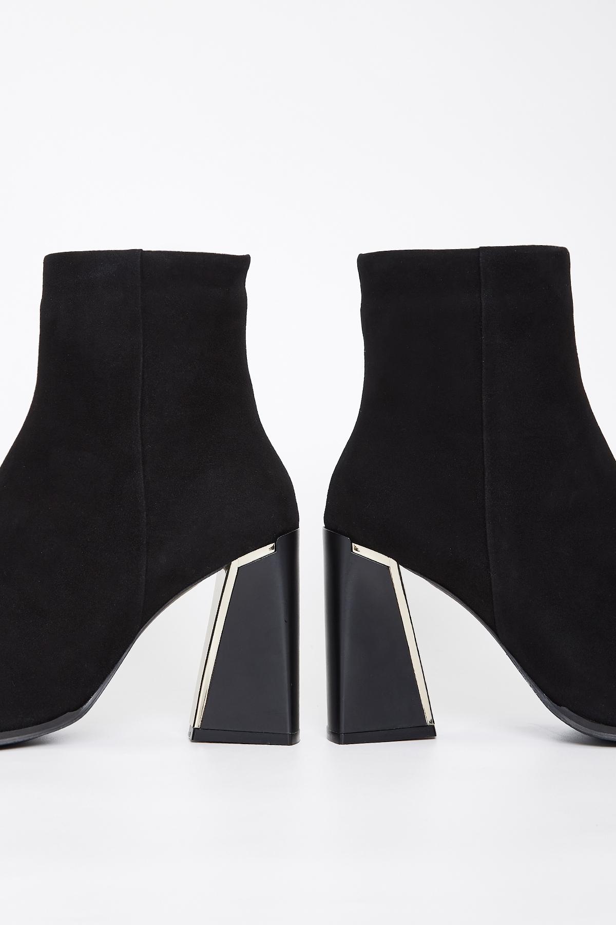 Valmenti Kadın Hakiki Deri Siyah Süet Topuklu Bot