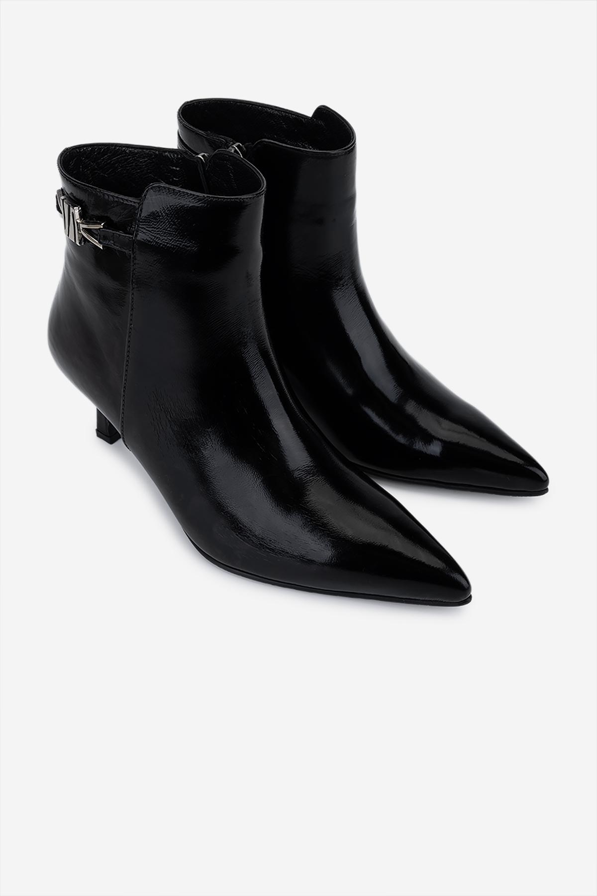 Valmenti Kadın Hakiki Deri Siyah Rugan Topuklu Bot