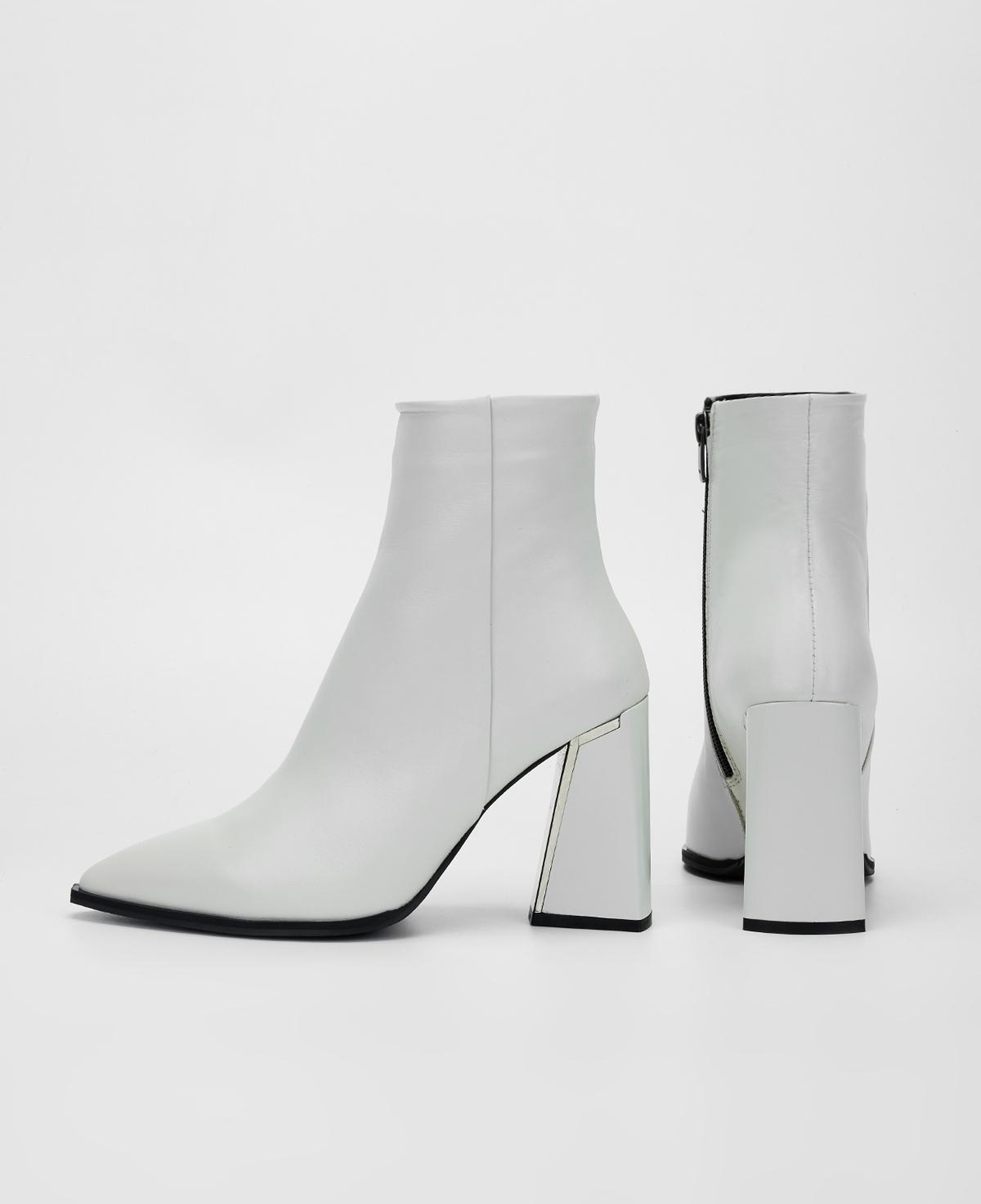 Valmenti Kadın Hakiki Deri Kırık Beyaz Topuklu Bot