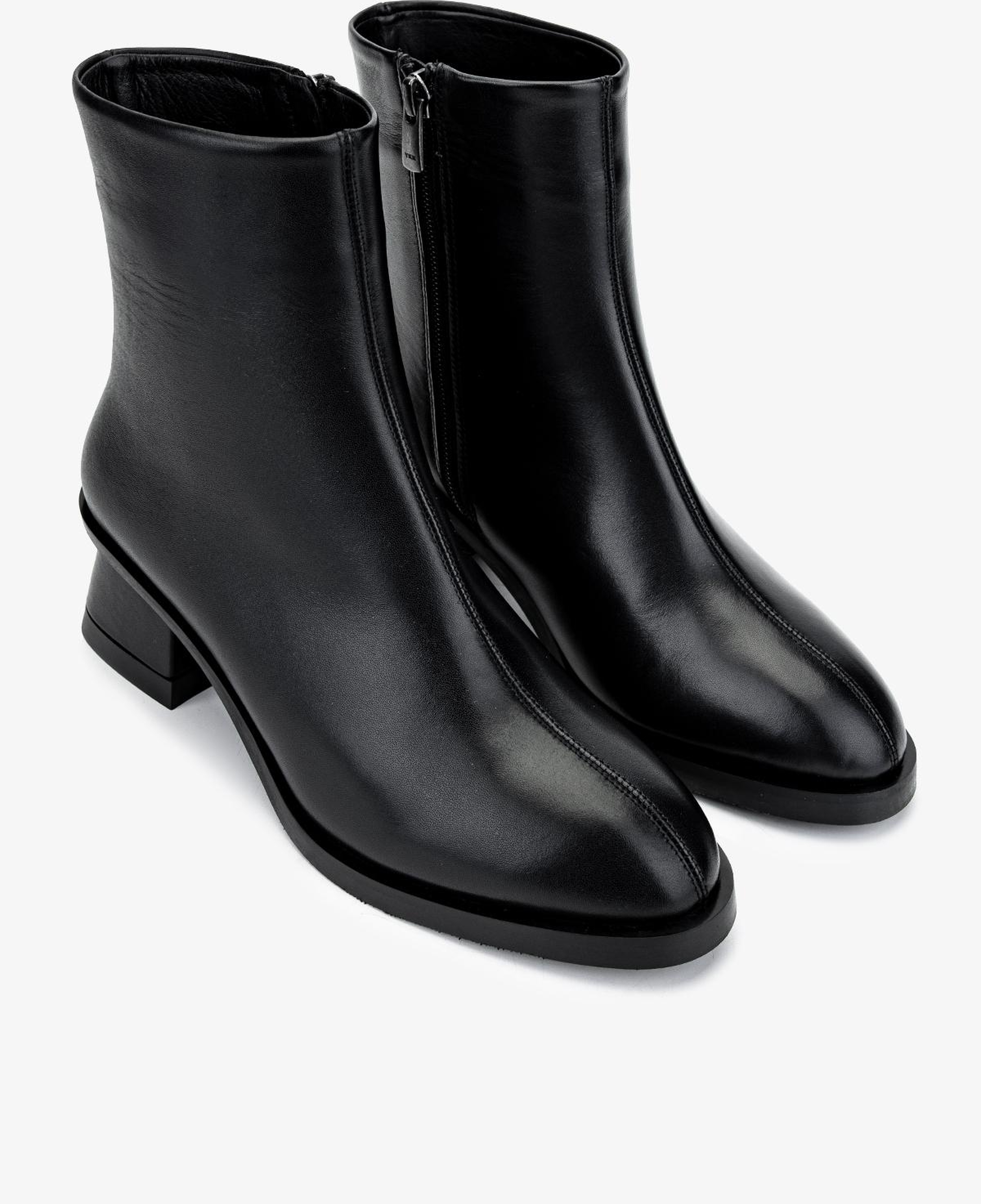 Valmenti Kadın Hakiki Deri Siyah Topuklu Bot