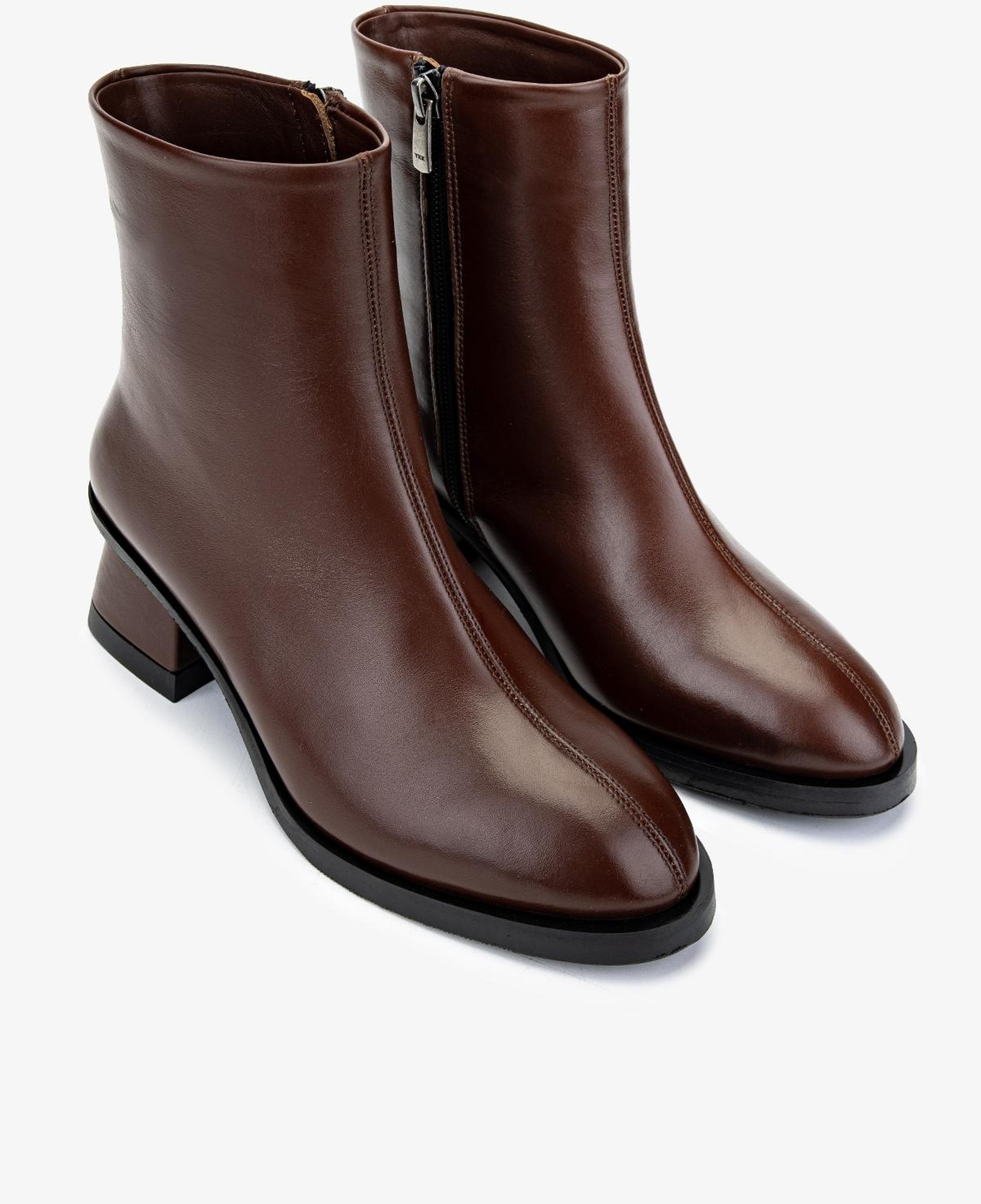 Valmenti Kadın Hakiki Deri Fındık Topuklu Bot