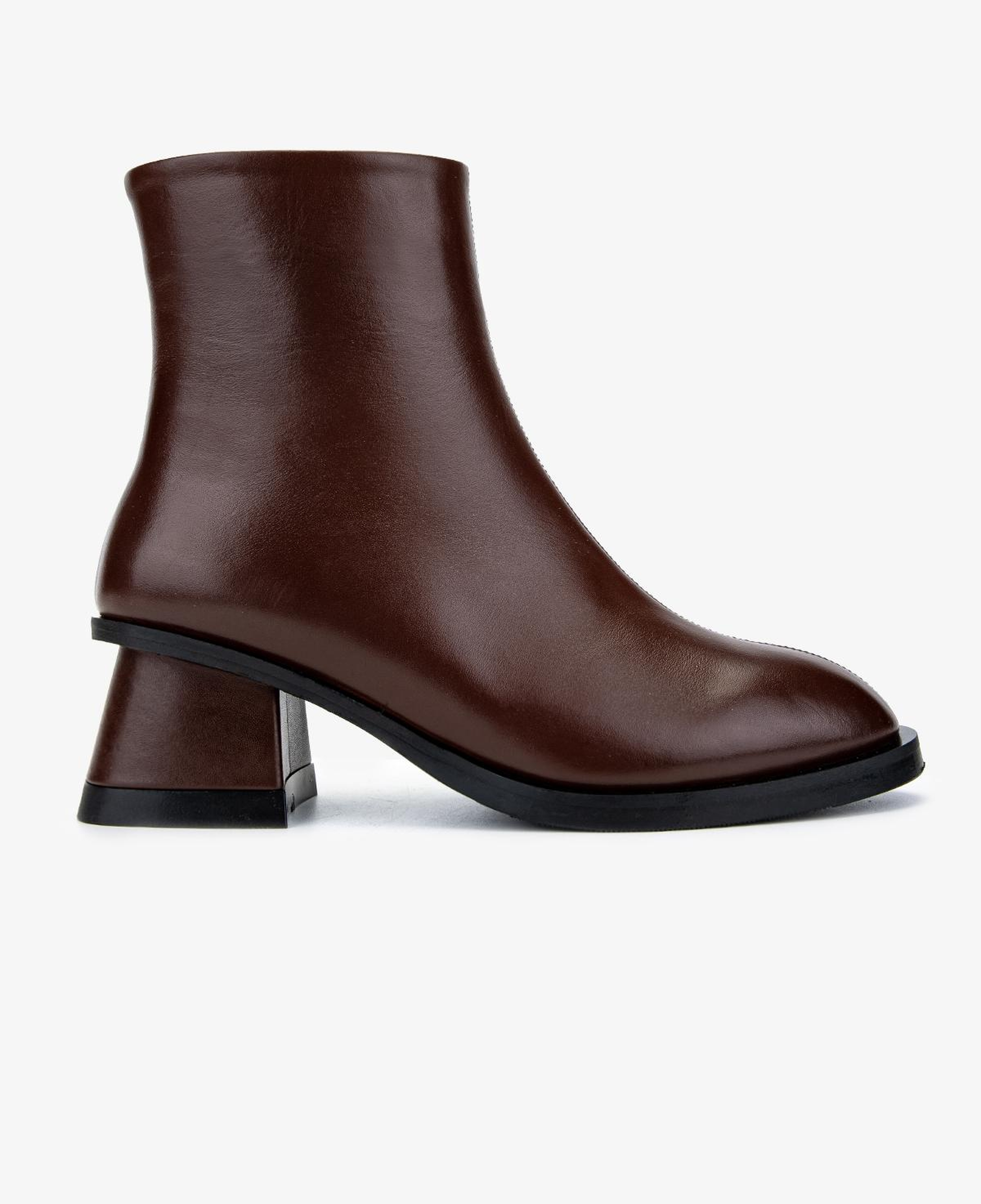 Valmenti Kadın Hakiki Deri Fındık Topuklu Bot