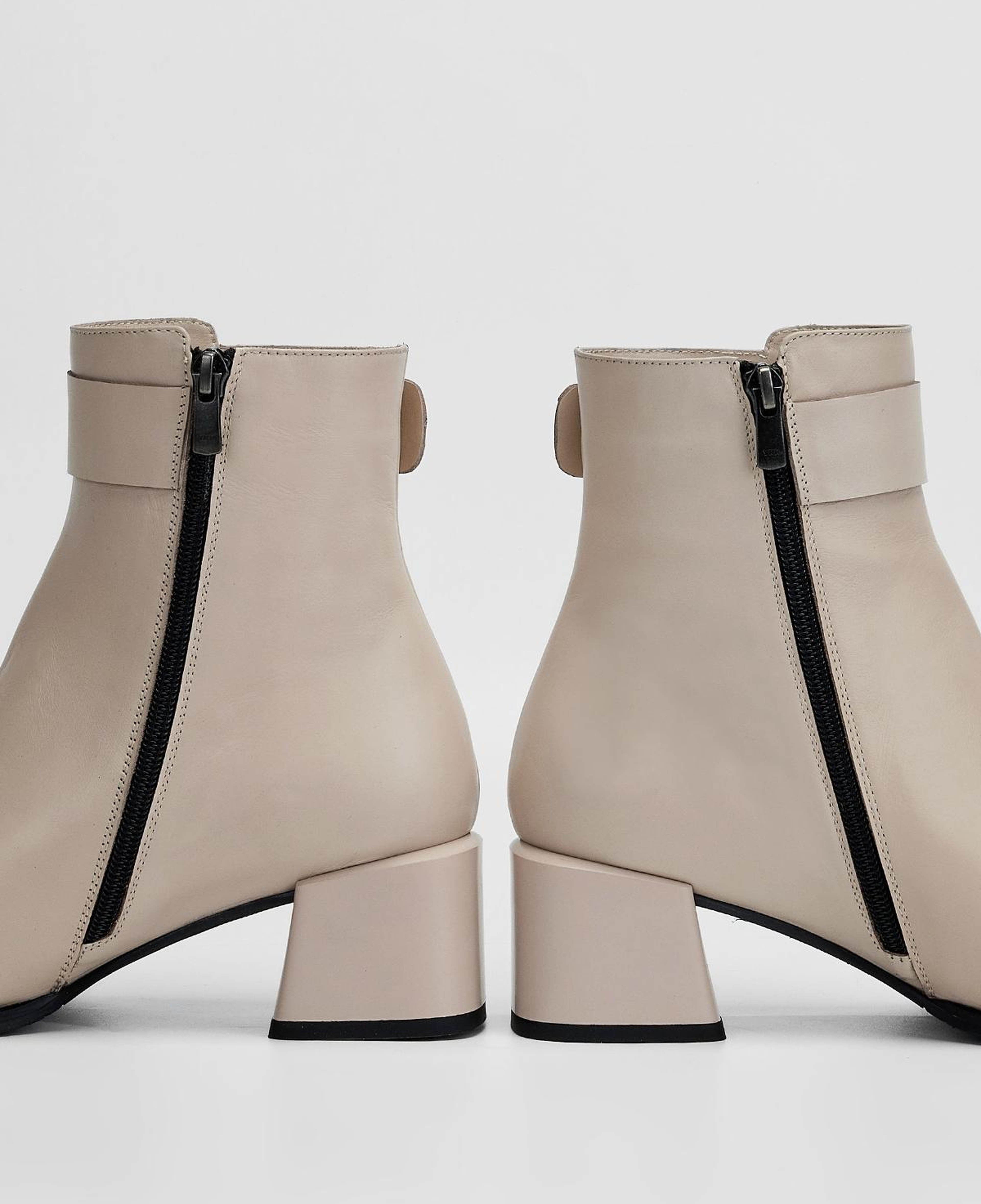 Valmenti Kadın Hakiki Deri Gri Topuklu Bot