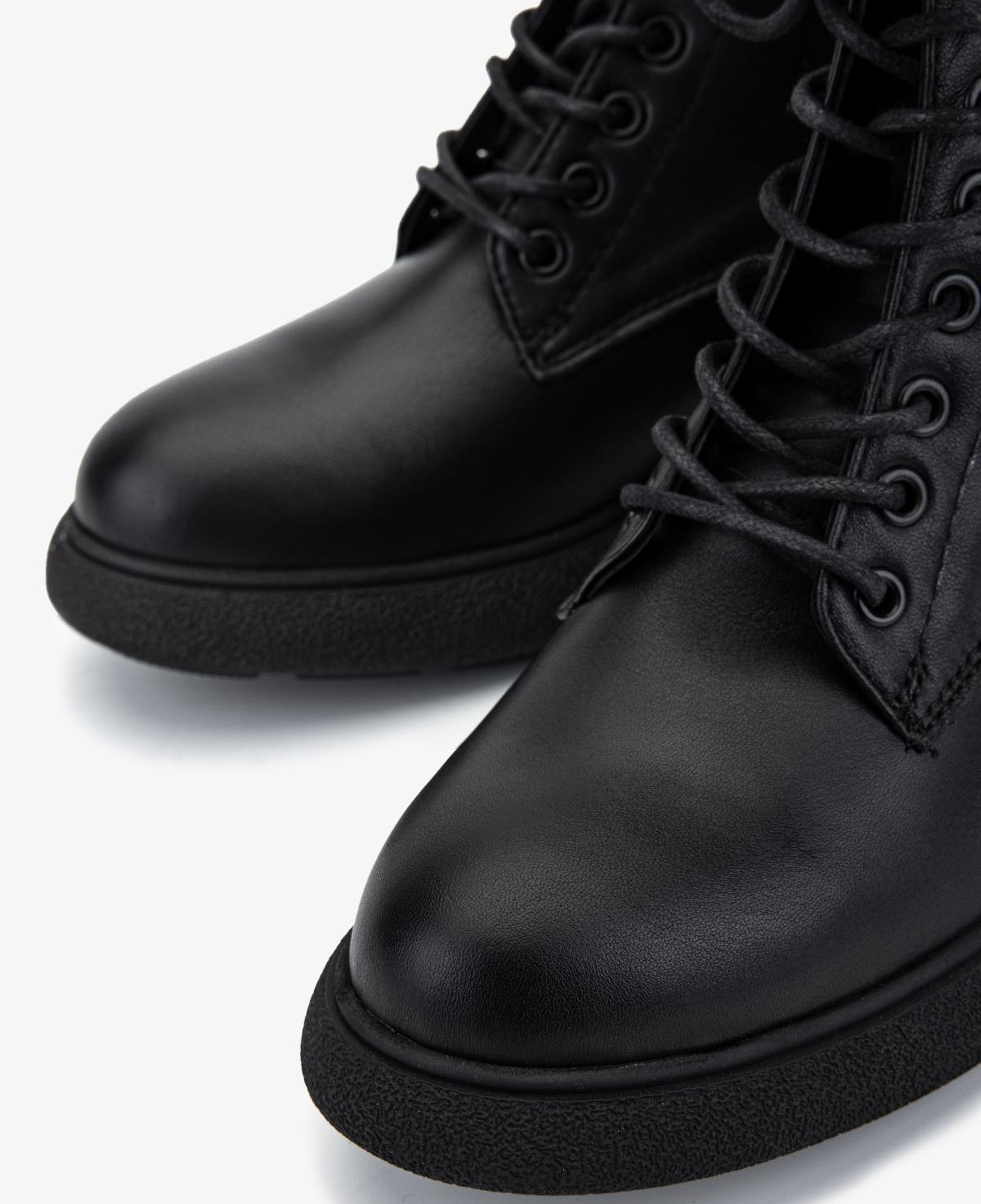 Valmenti Kadın Hakiki Deri Siyah Düz Bot