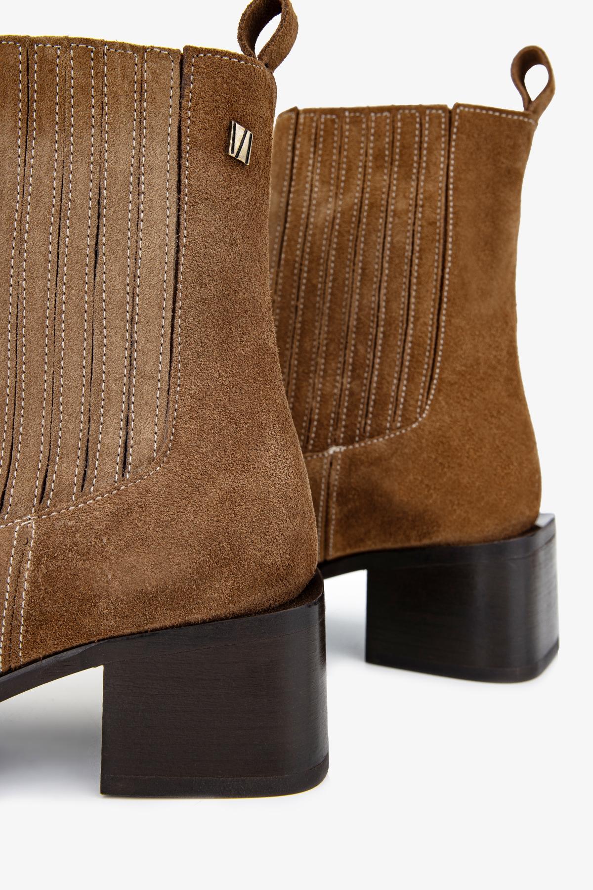 Valmenti Kadın Hakiki Deri Tütün Süet Topuklu Bot