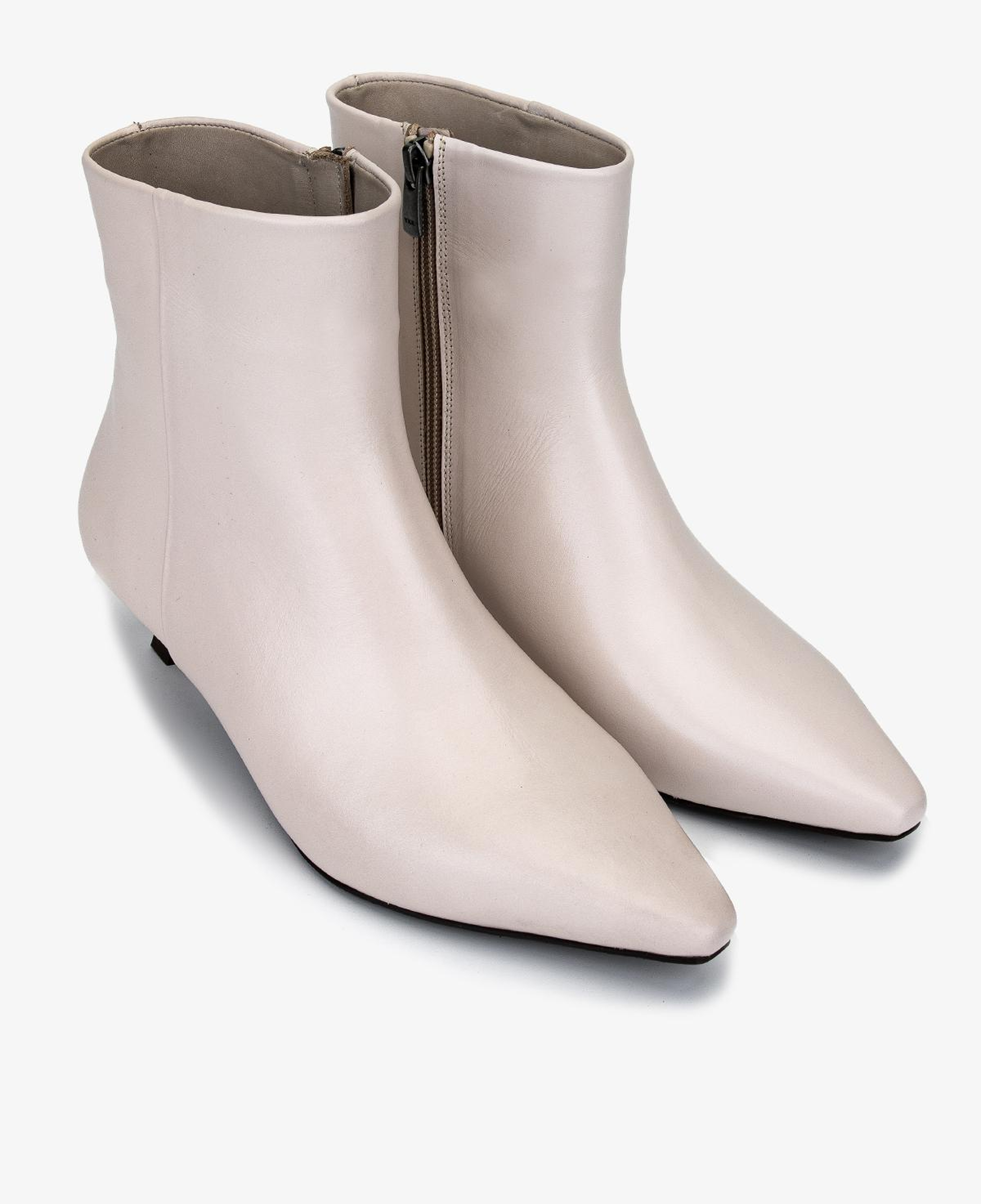 Valmenti Kadın Hakiki Deri Bej Topuklu Bot