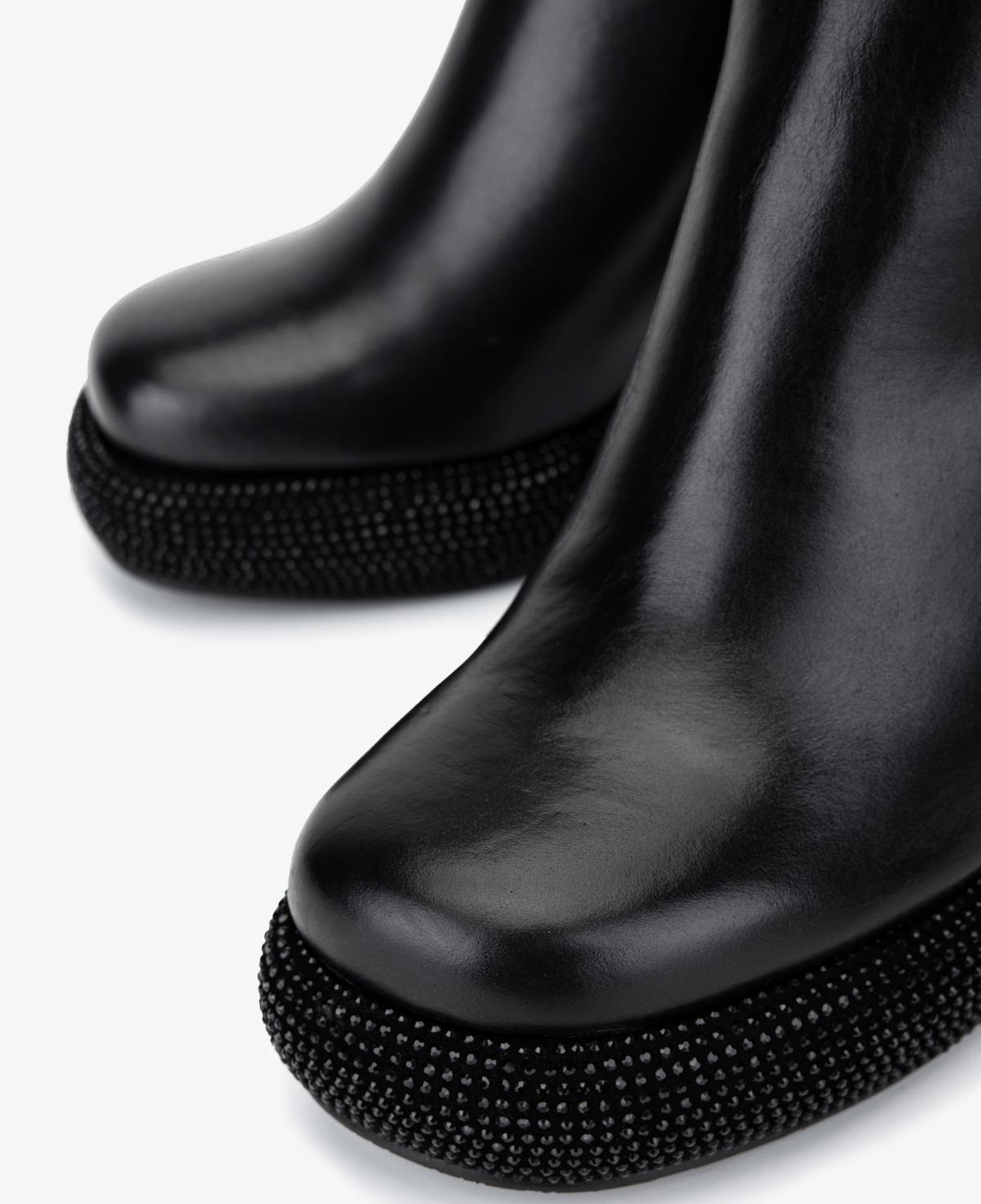 Valmenti Kadın Hakiki Deri Siyah Deri Topuklu Bot