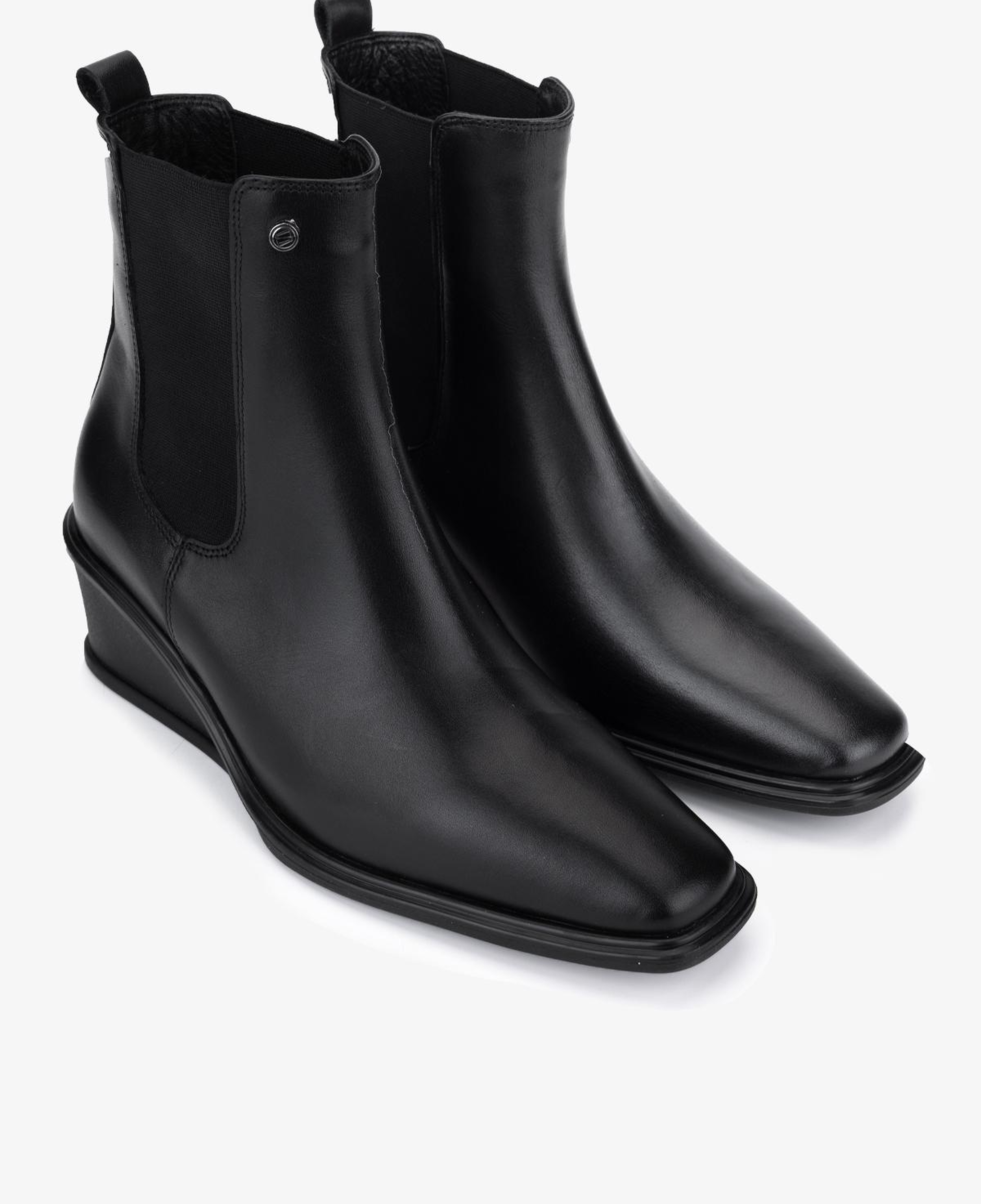 Valmenti Kadın Hakiki Deri Siyah Topuklu Bot