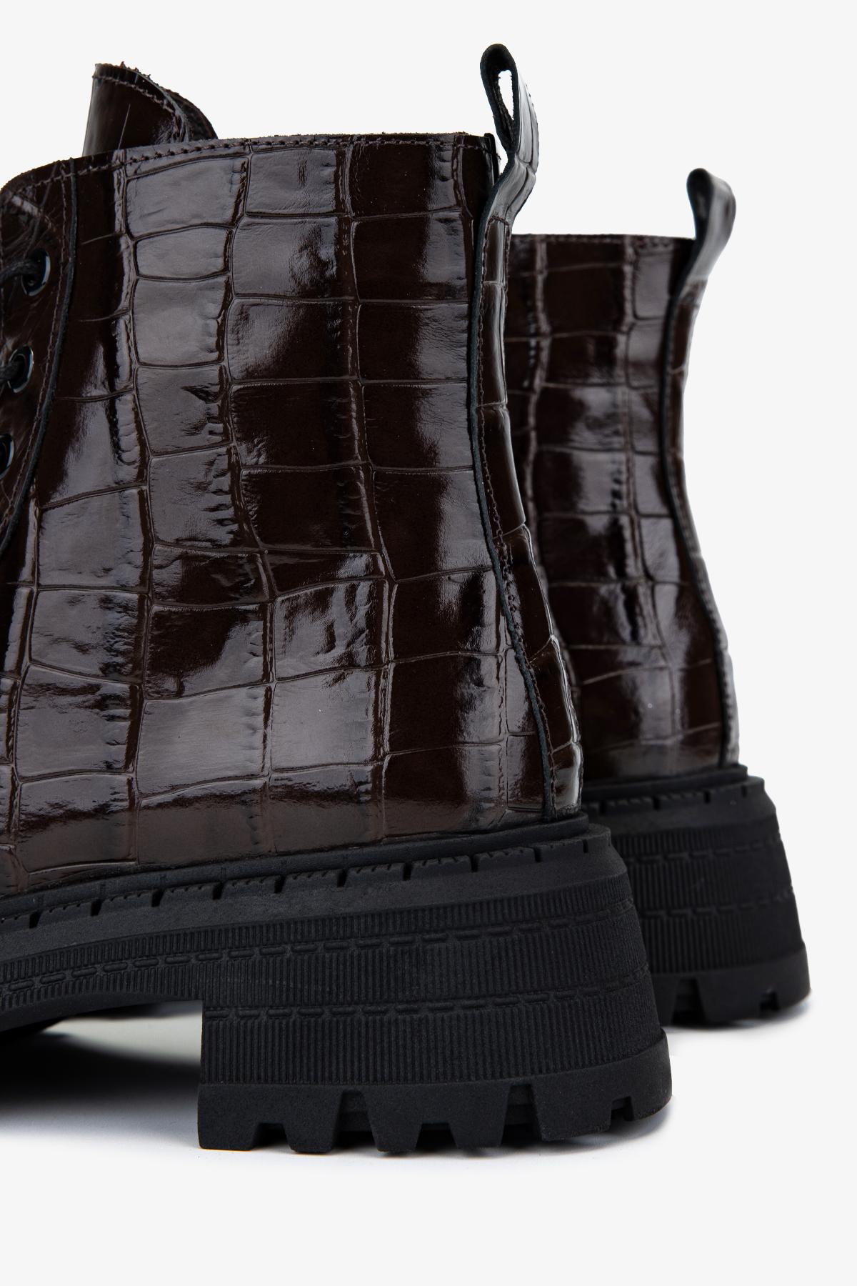 Valmenti Kadın Deri & Tekstil Kahverengi Kroko Düz Bot