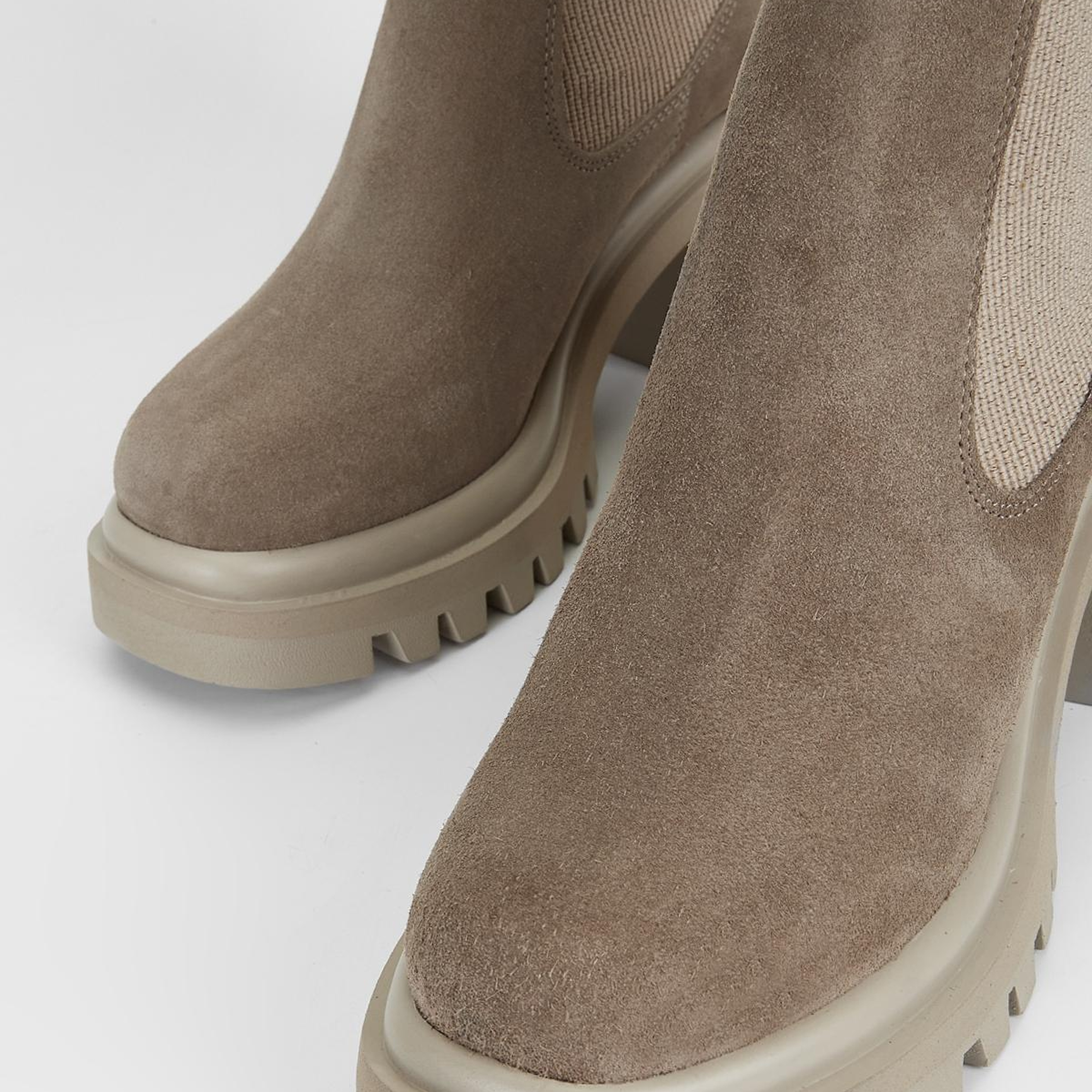 Valmenti Kadın Hakiki Deri Bej Süet Topuklu Bot