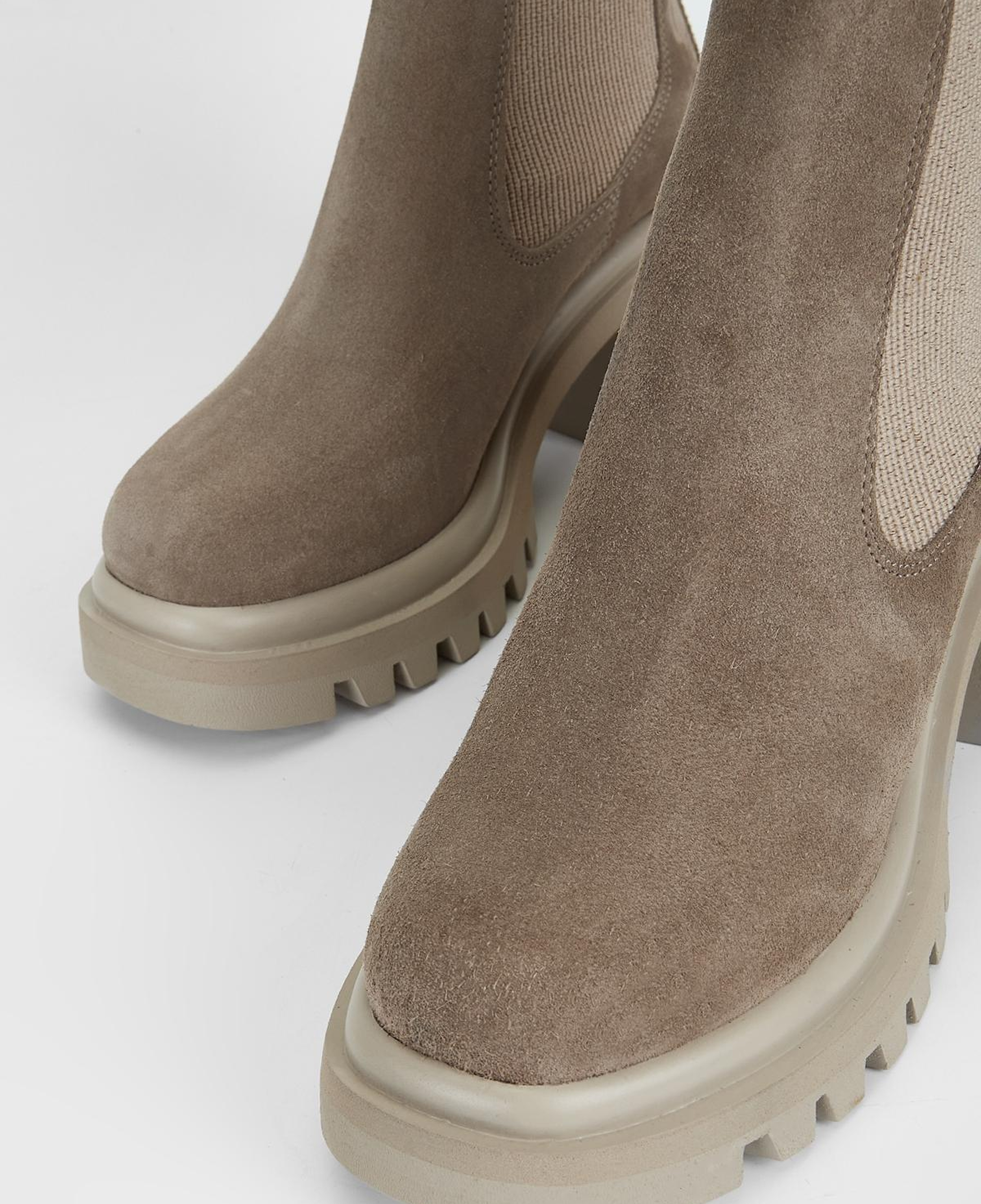 Valmenti Kadın Hakiki Deri Bej Süet Topuklu Bot