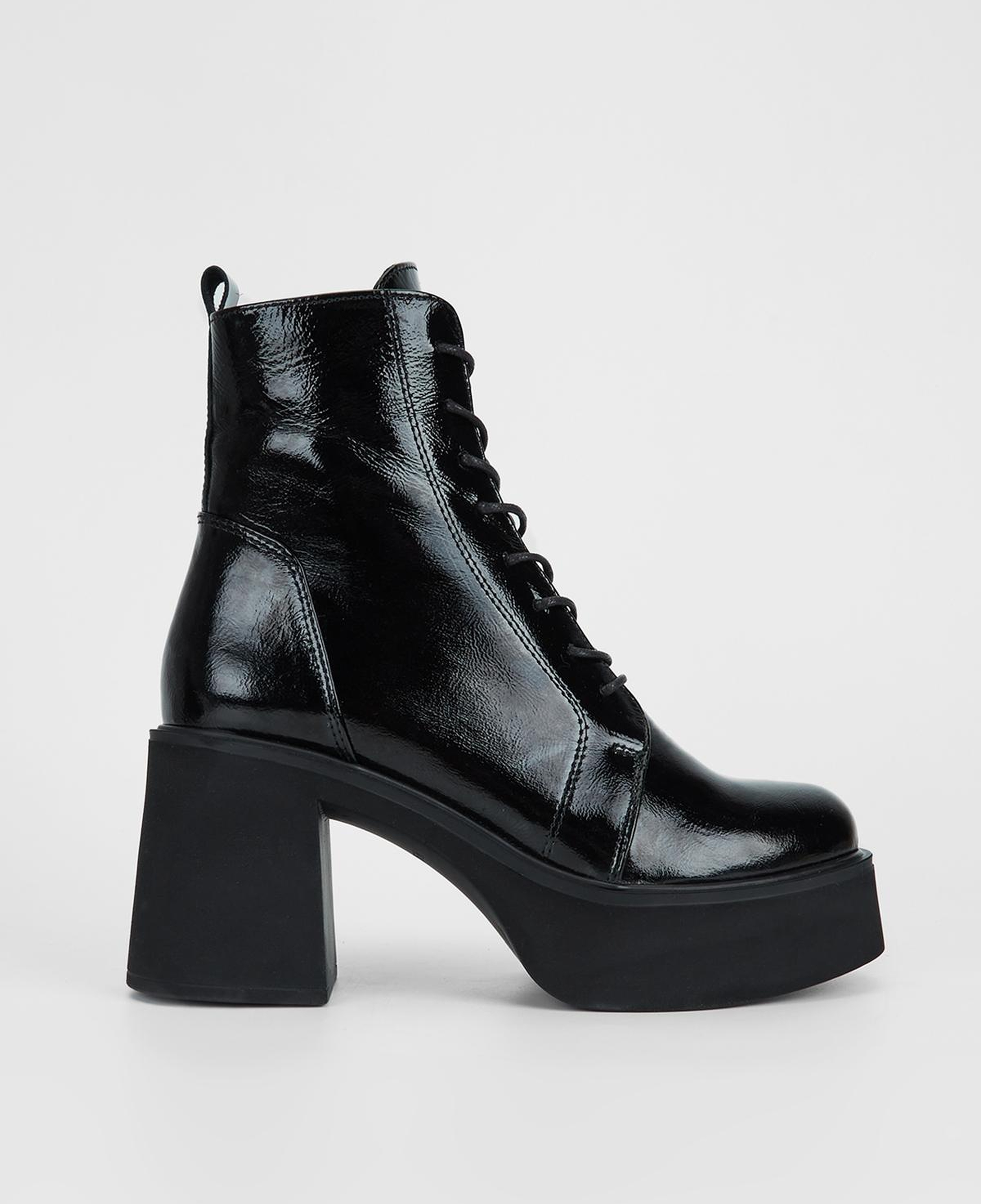 Valmenti Kadın Hakiki Deri Siyah Kırışık Rugan Topuklu Bot