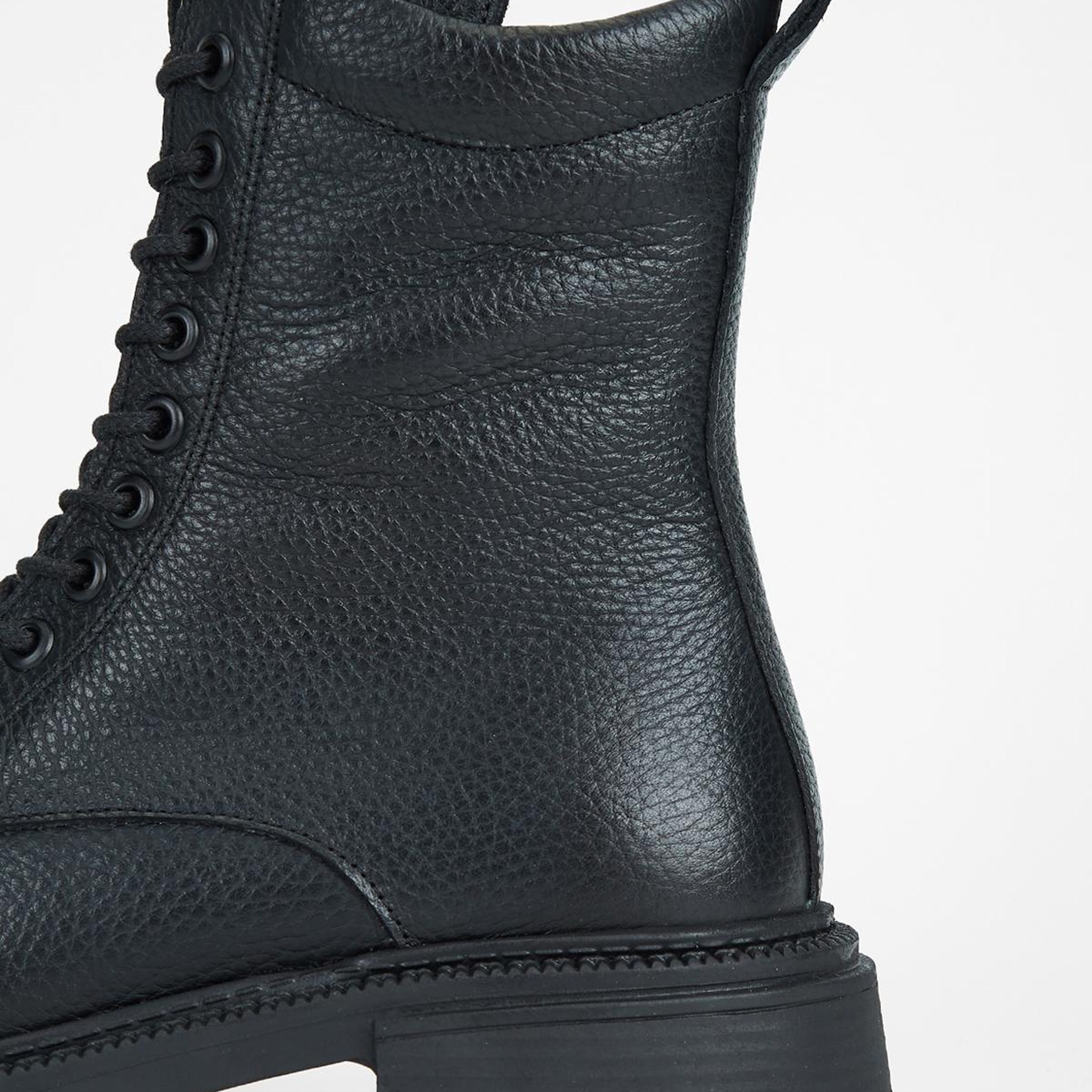 Valmenti Kadın Hakiki Deri Siyah Floter Düz Bot