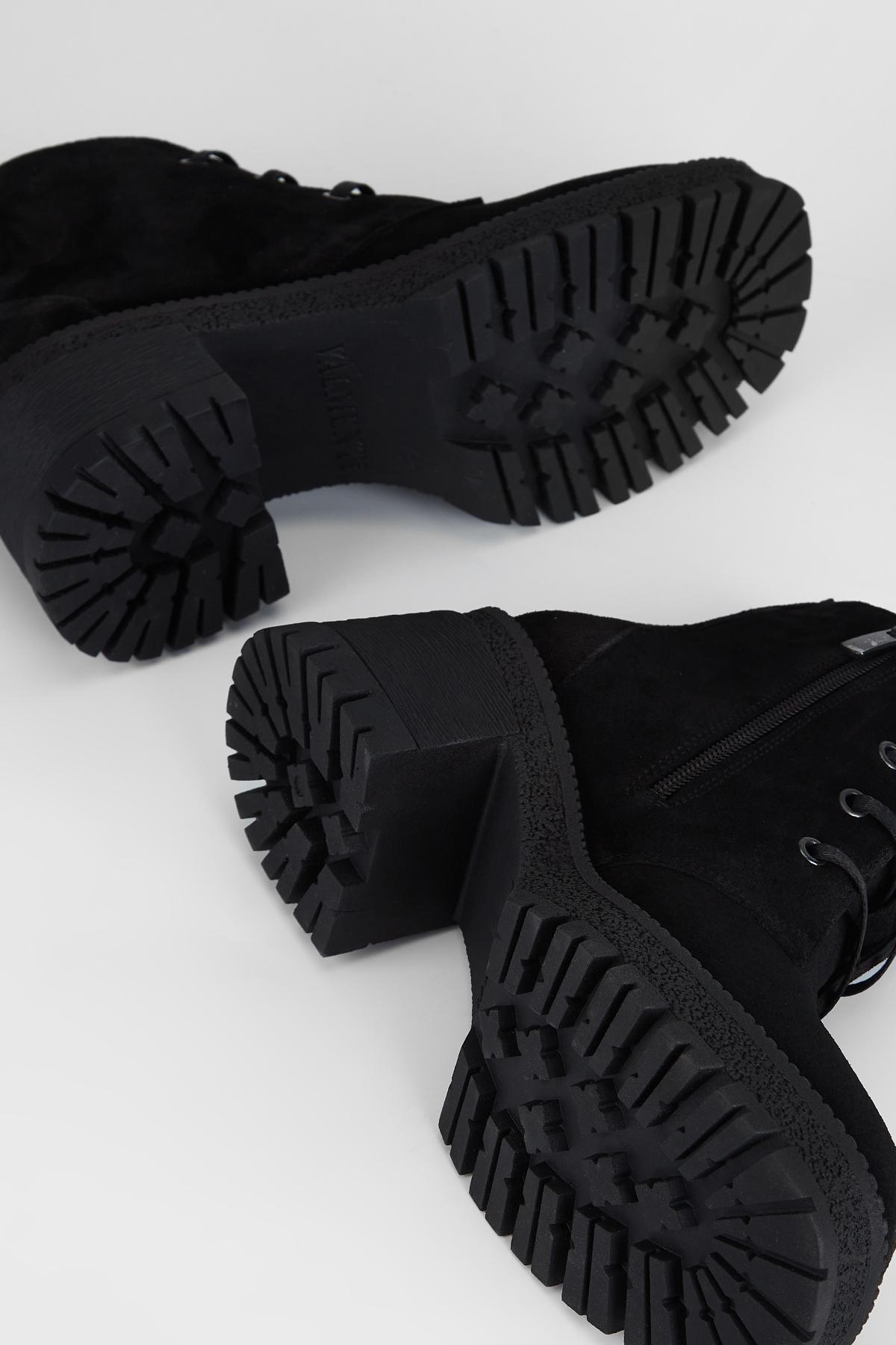 Valmenti Kadın Hakiki Deri Siyah Süet Topuklu Bot