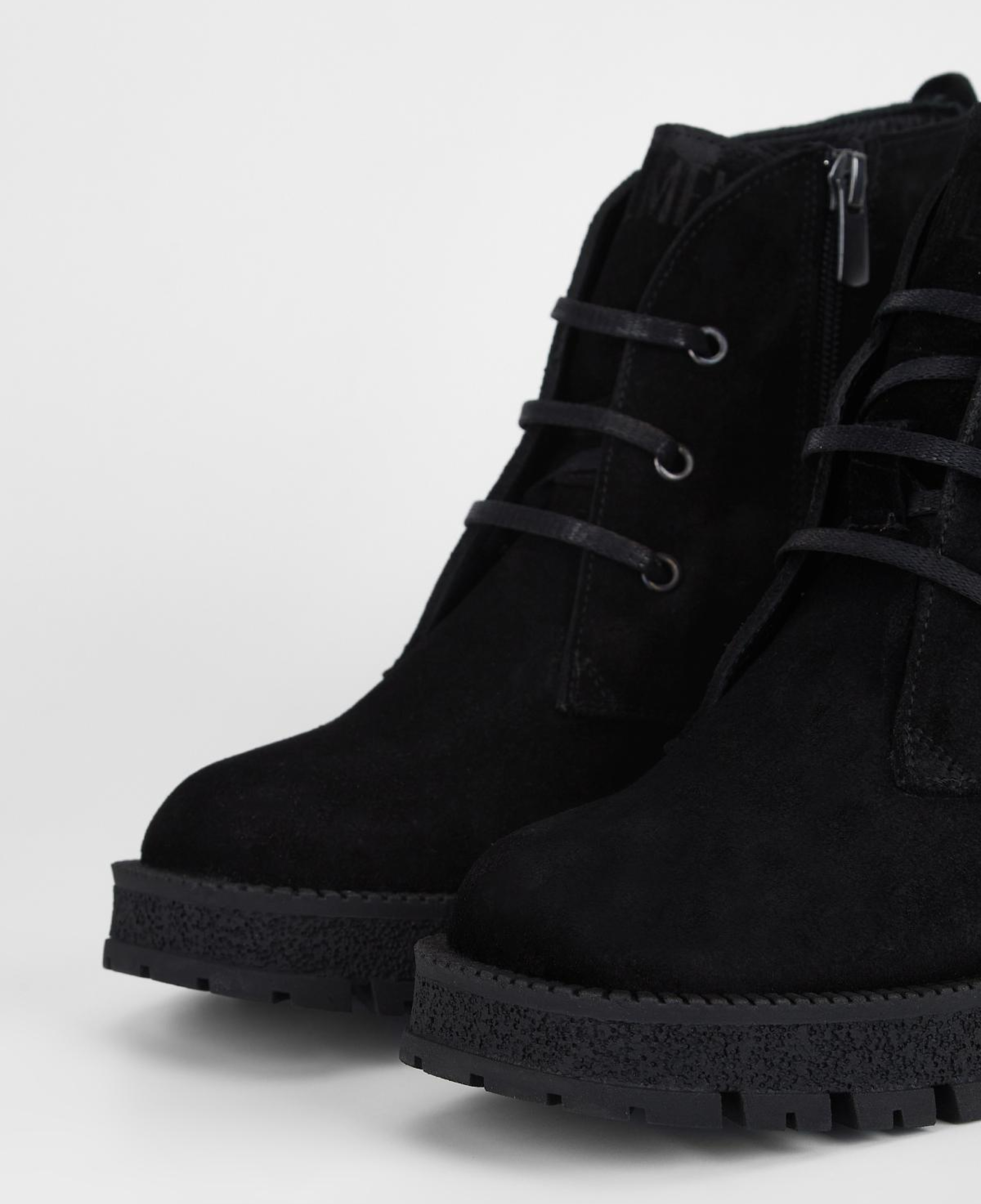 Valmenti Kadın Hakiki Deri Siyah Süet Topuklu Bot