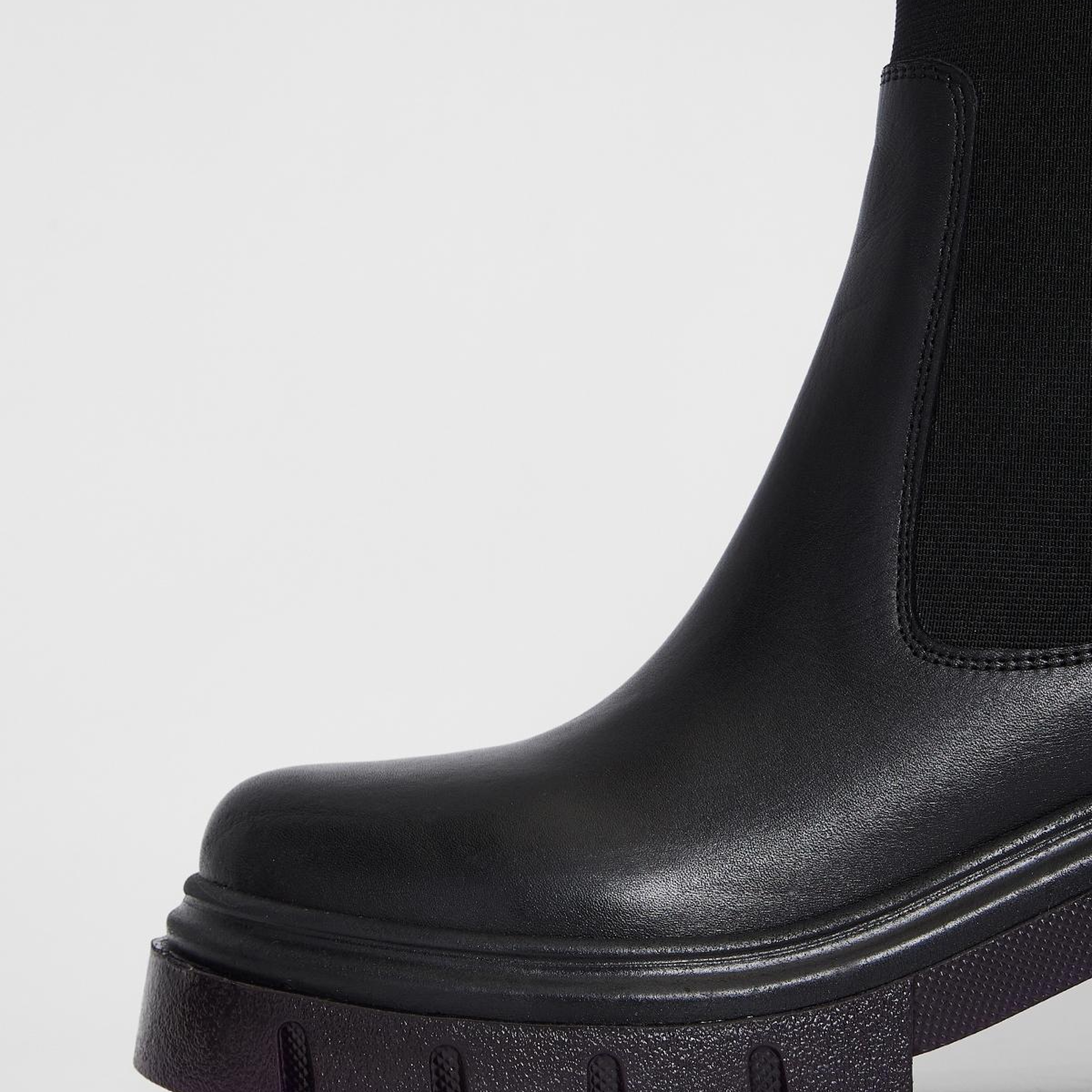 Valmenti Kadın Hakiki Deri Siyah Topuklu Bot