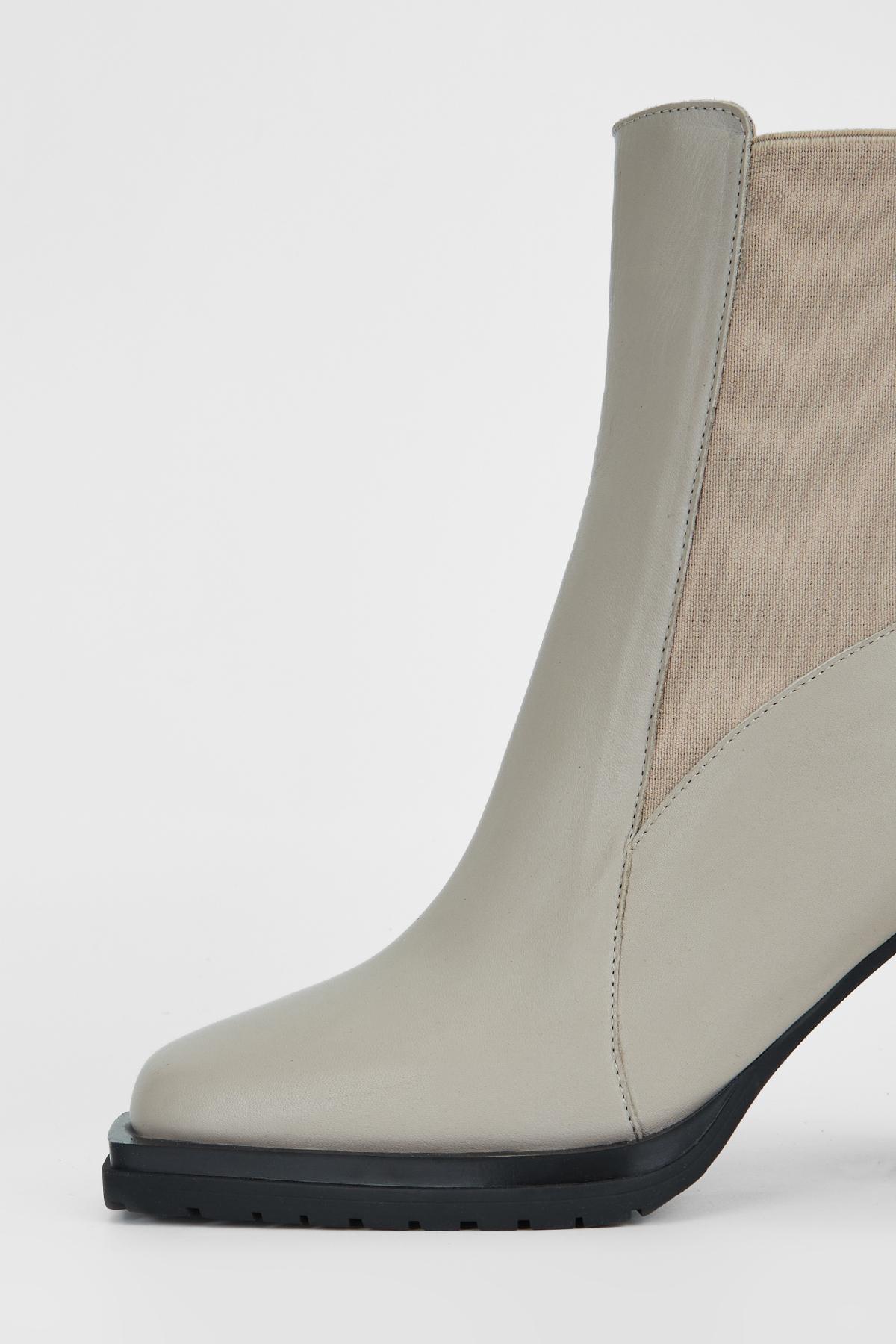 Valmenti Kadın Hakiki Deri Vizon Topuklu Bot